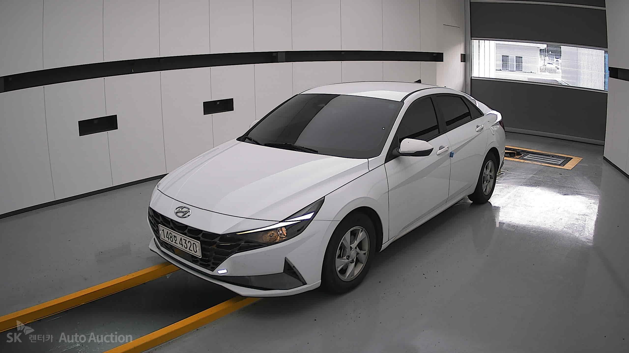 2021 - hyundai avante