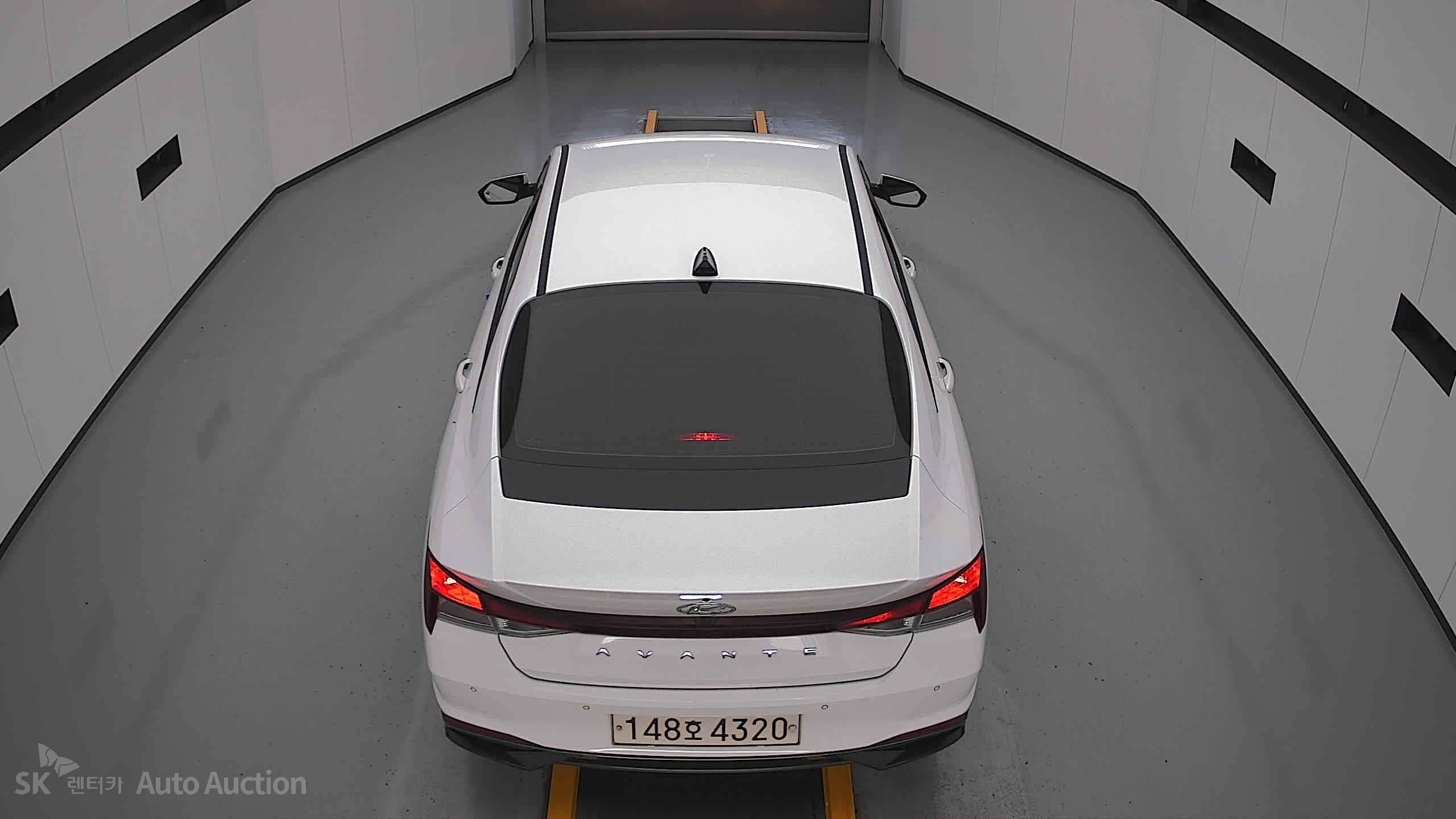 2021 - hyundai avante