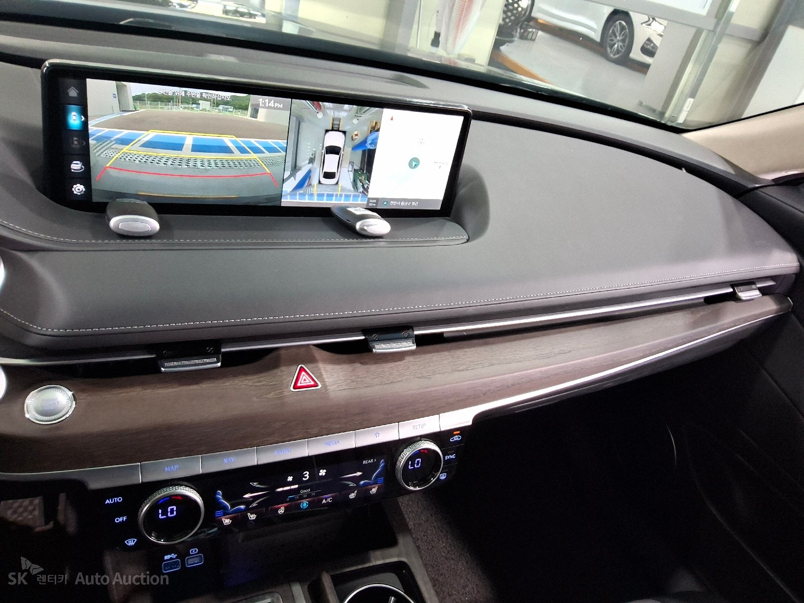 2022 - genesis g80