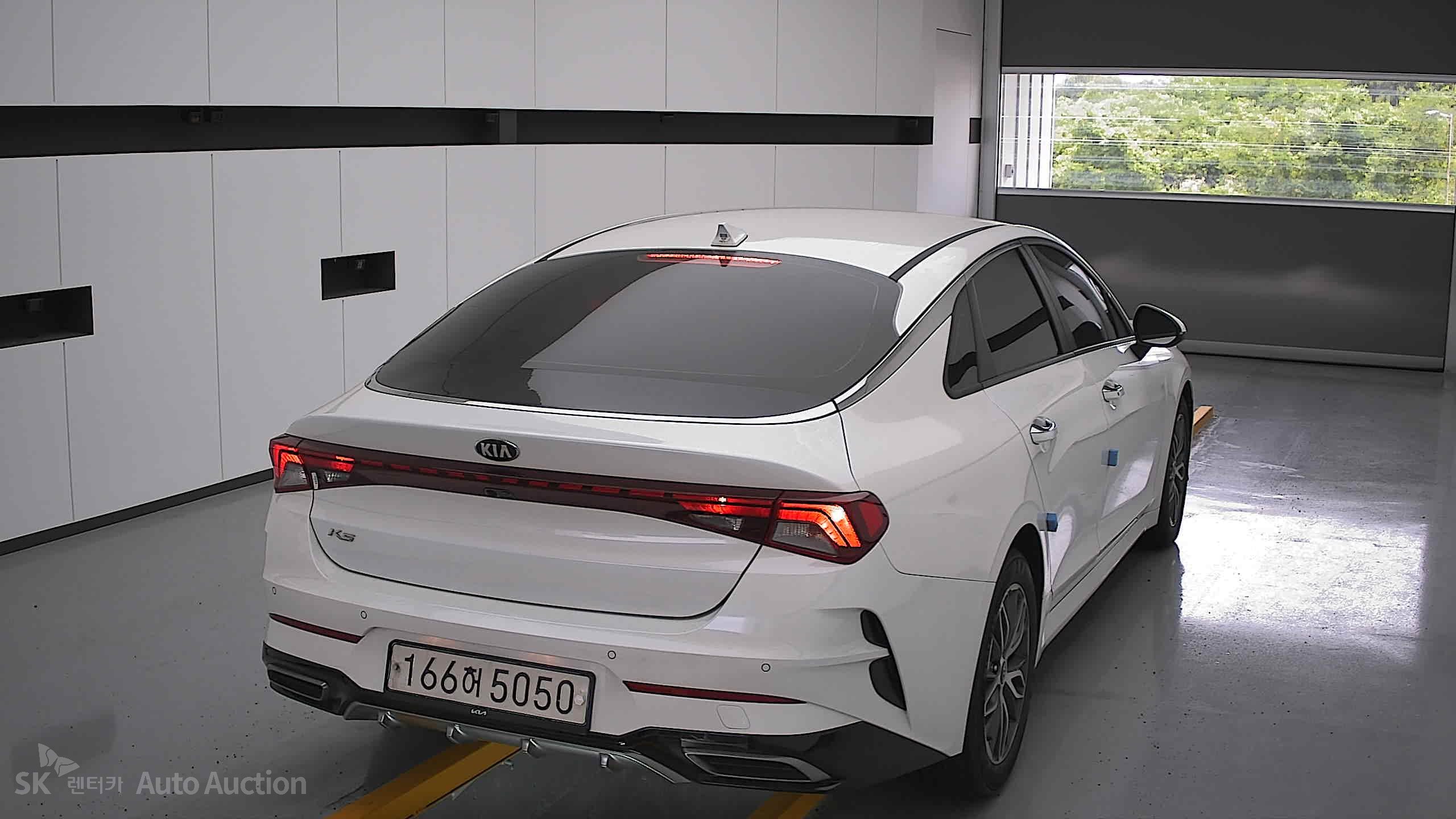 2021 - kia k5