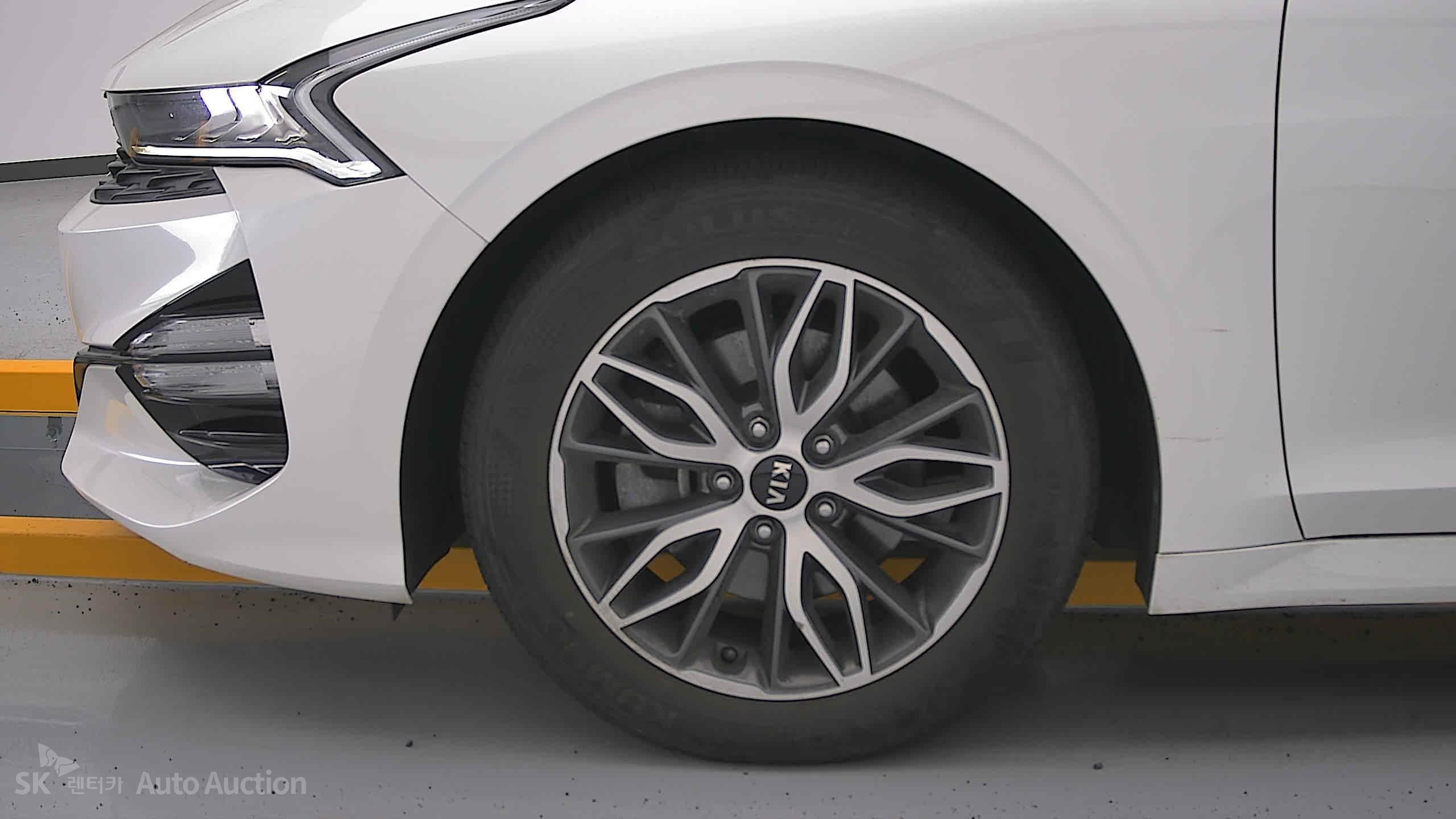 2021 - kia k5