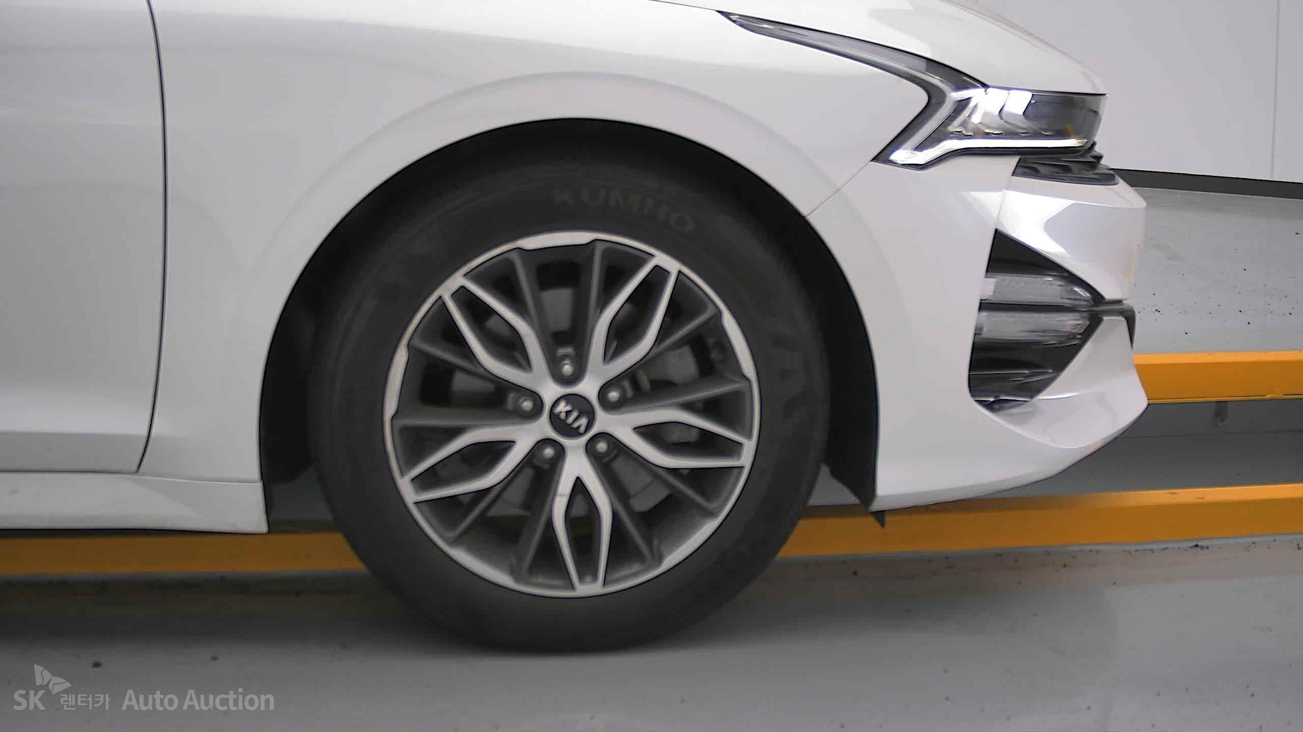 2021 - kia k5