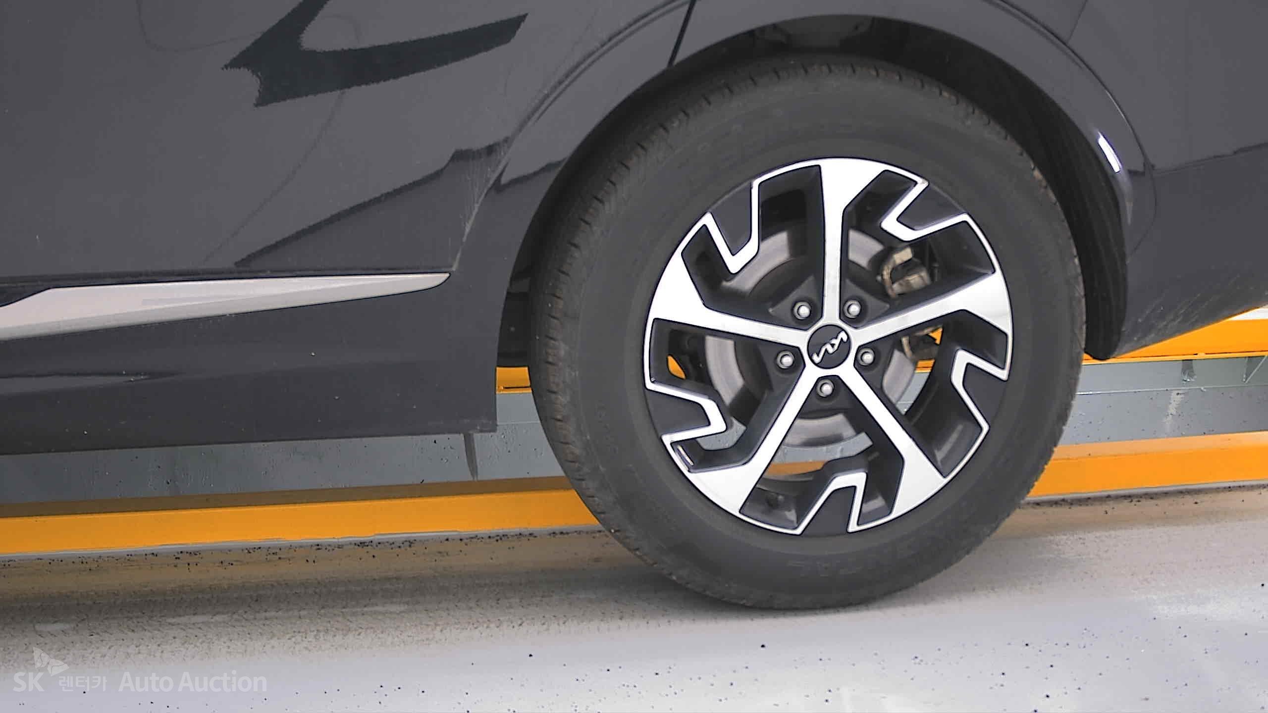 2022 - kia sportage