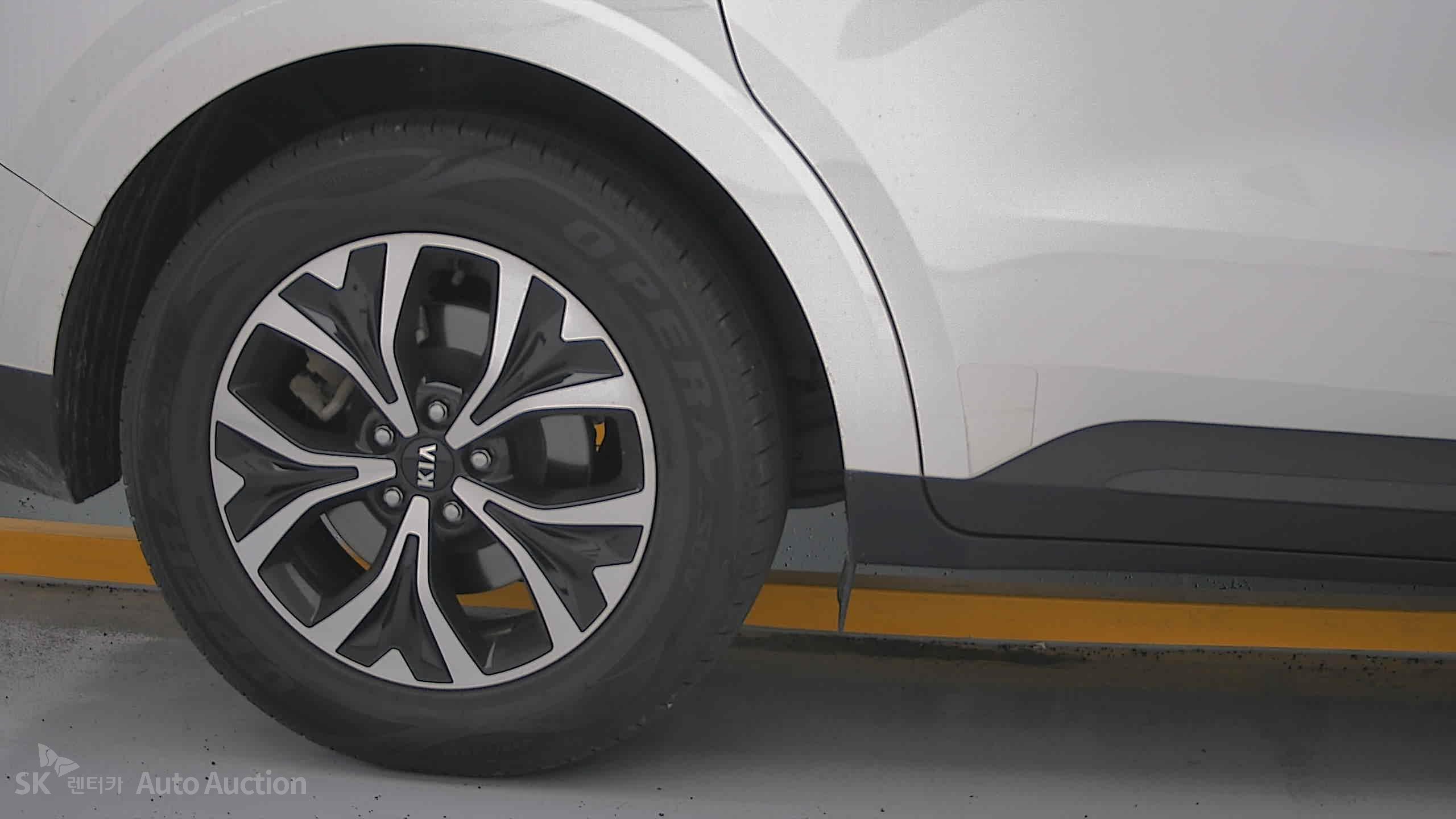 2021 - kia carnival