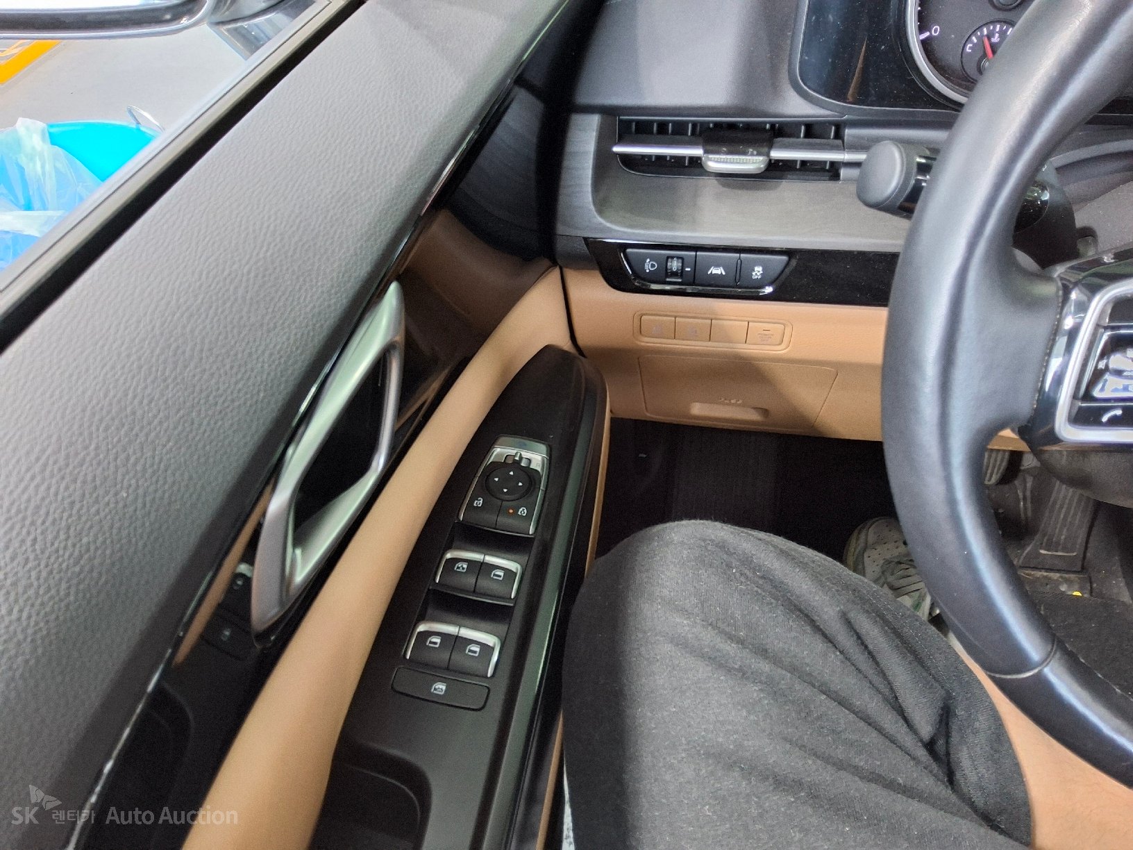 2021 - kia carnival