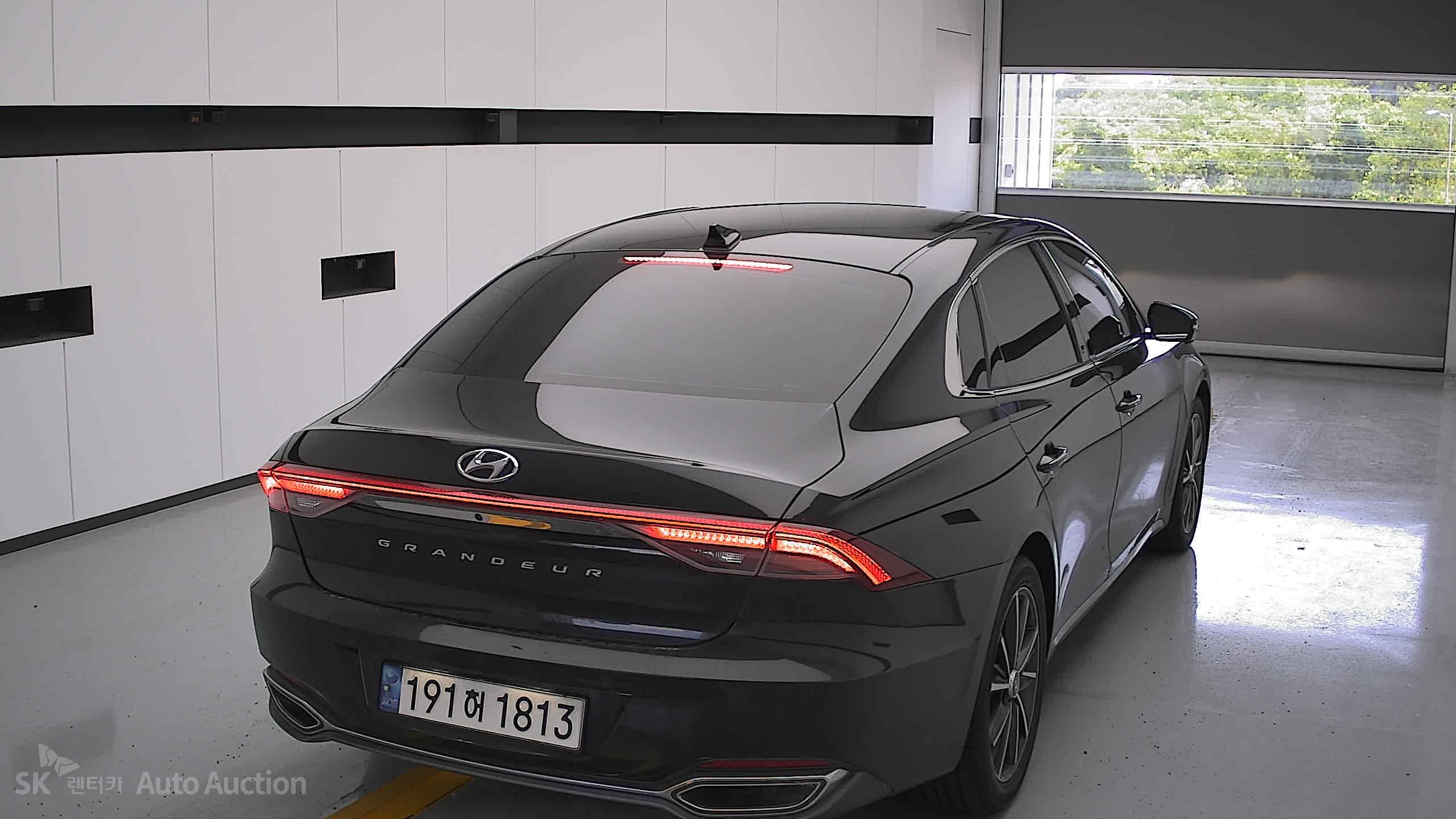 2022 - hyundai grandeur