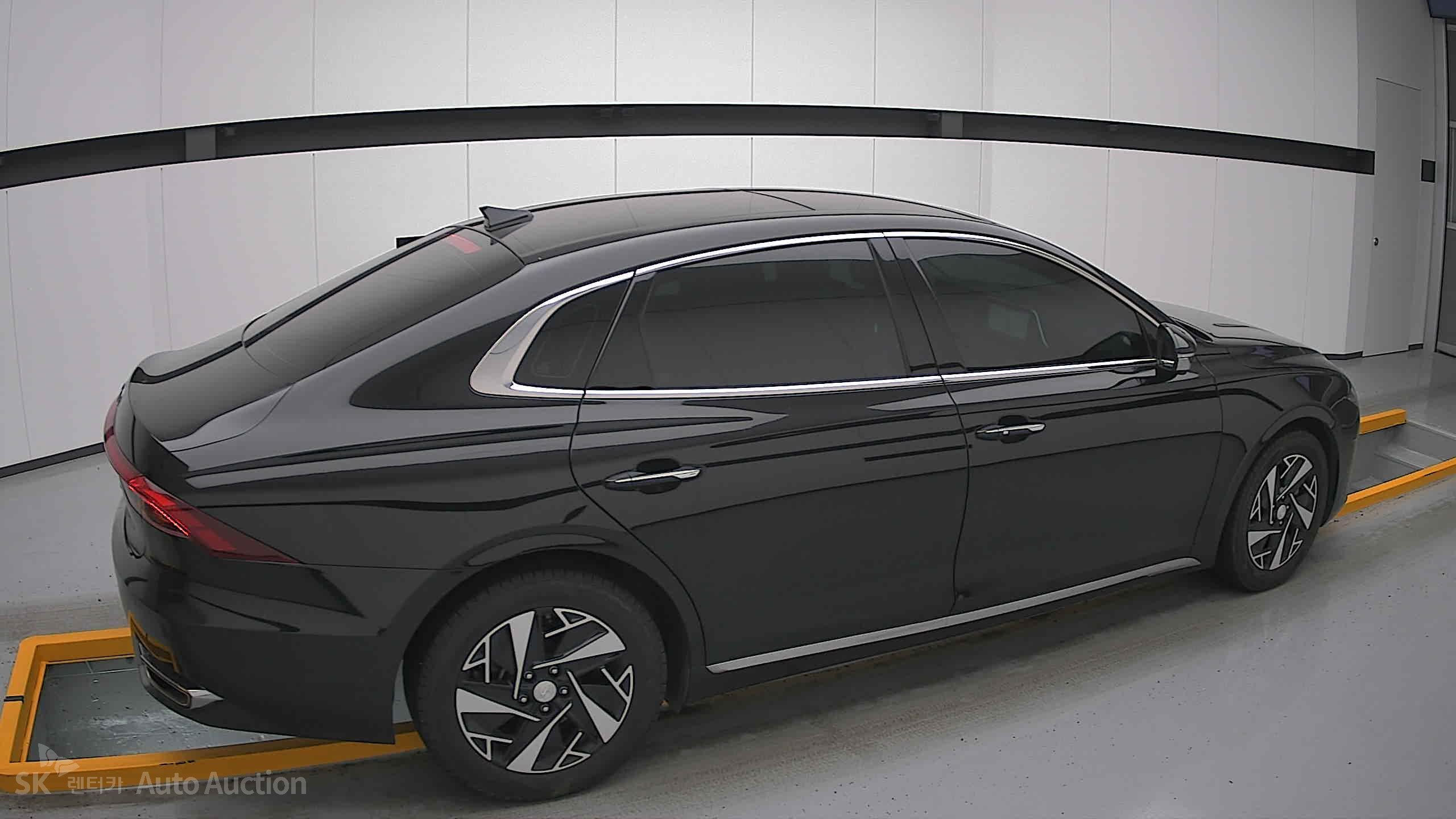 2023 - hyundai grandeur