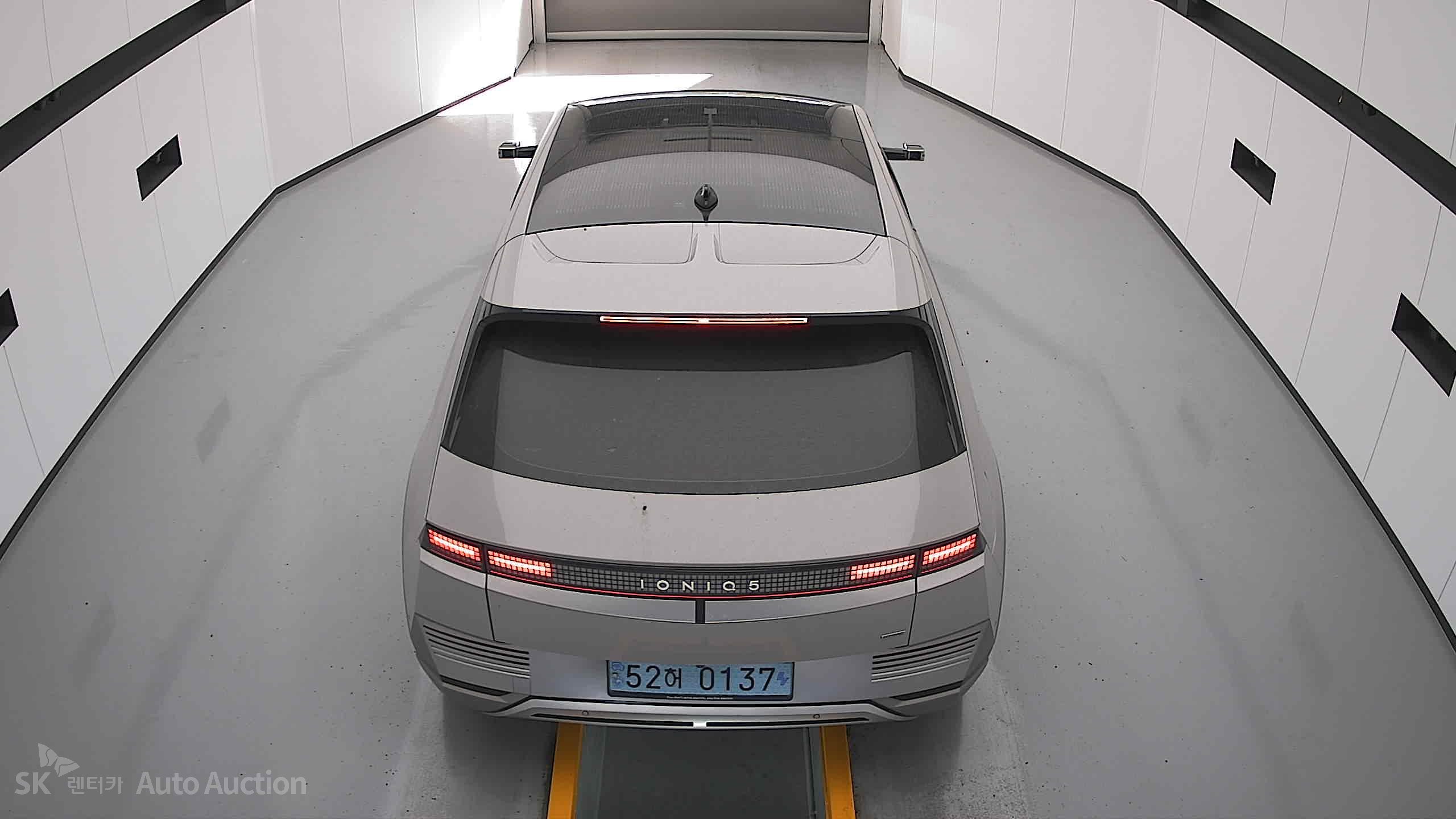 2022 - hyundai ioniq