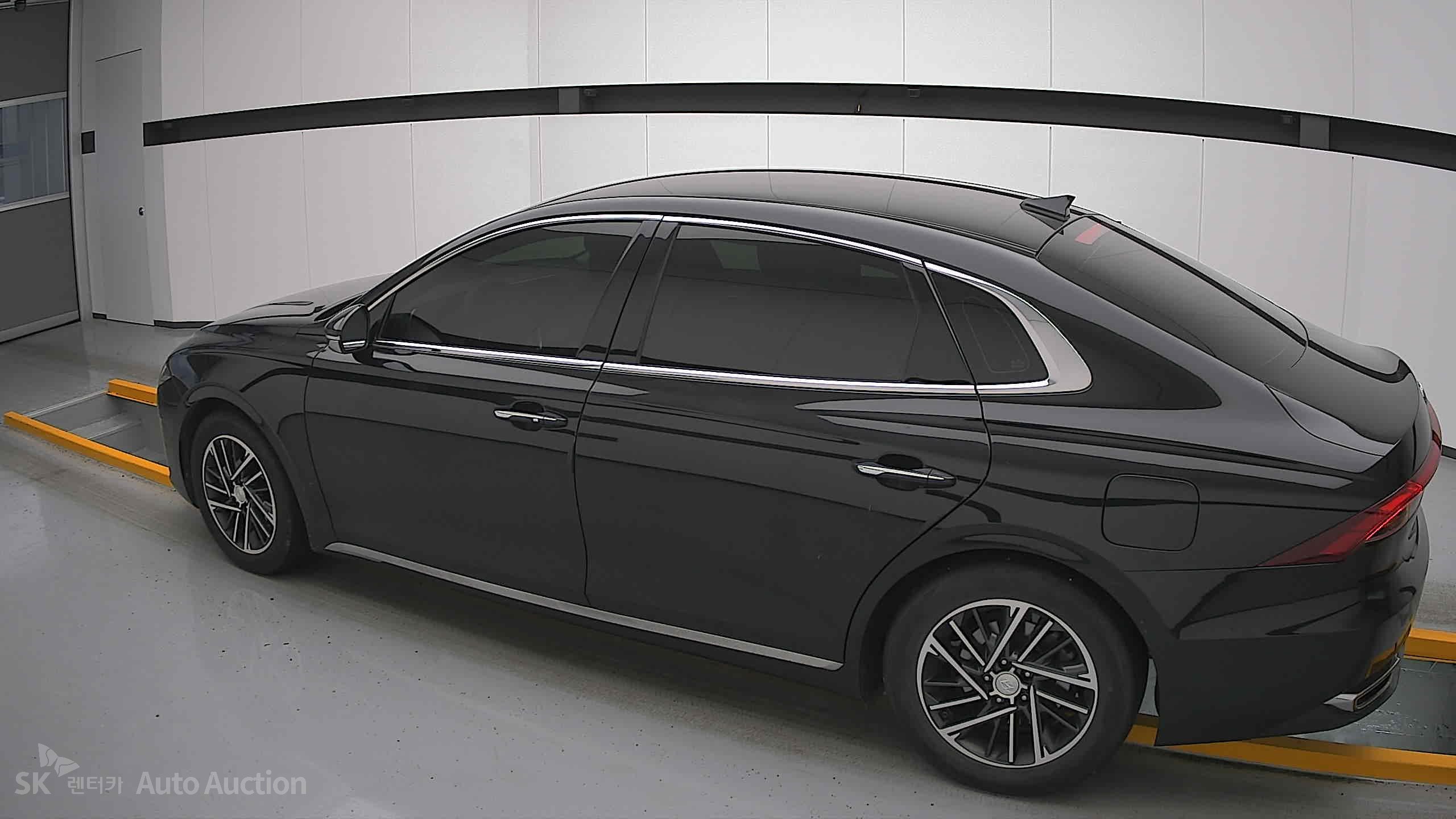 2023 - hyundai grandeur