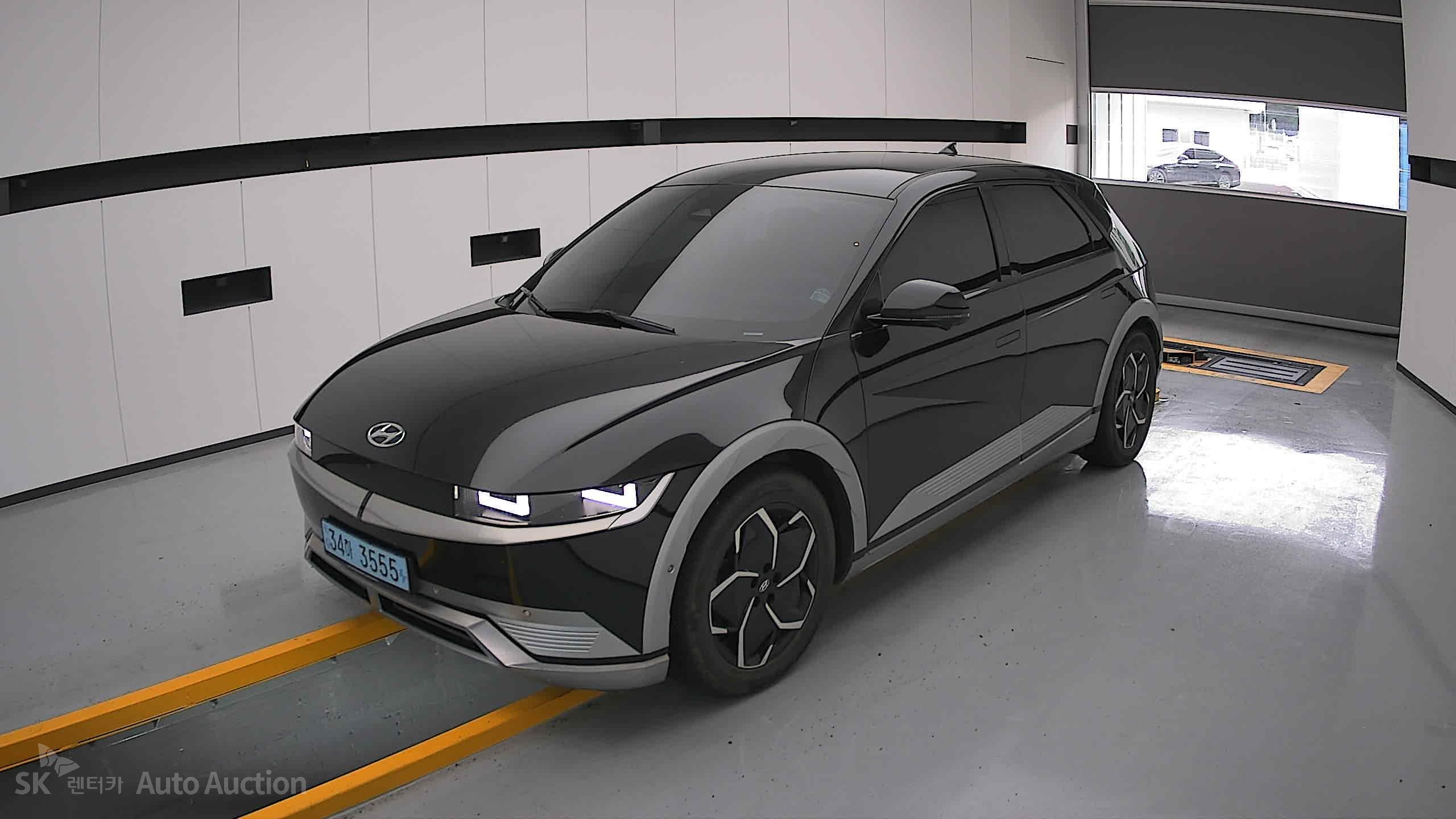 2022 - hyundai ioniq