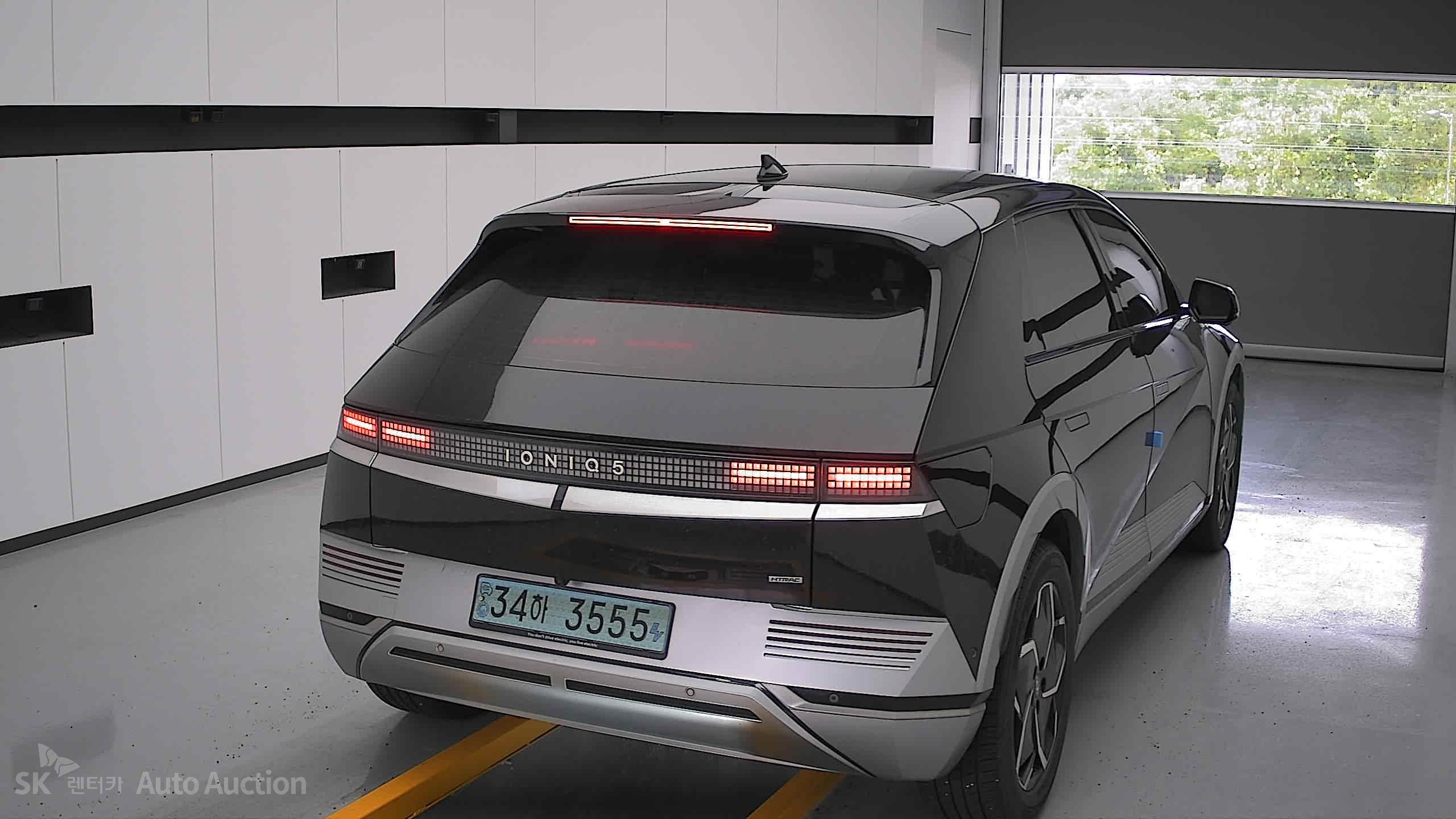 2022 - hyundai ioniq