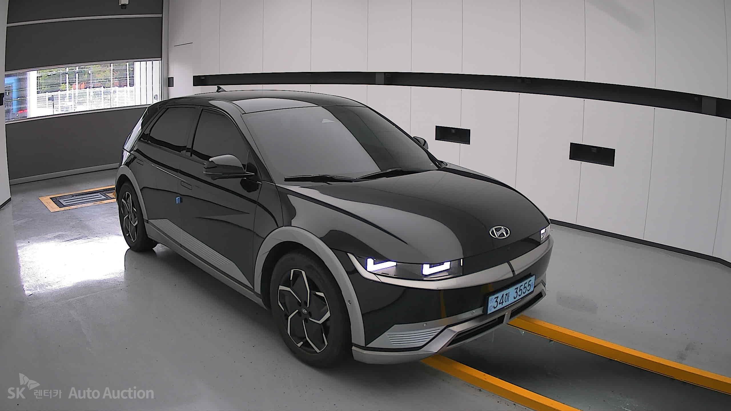 2022 - hyundai ioniq