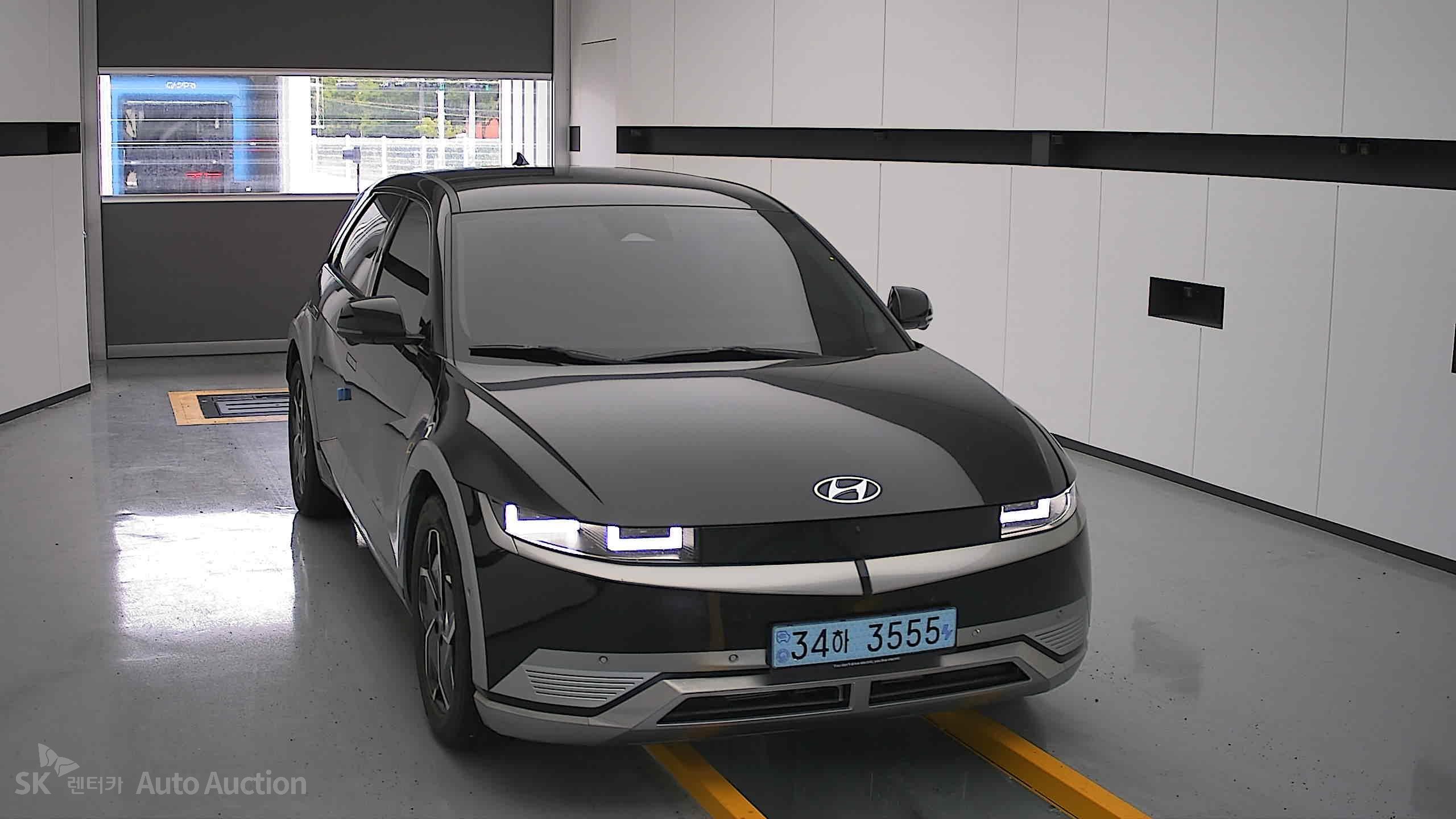 2022 - hyundai ioniq