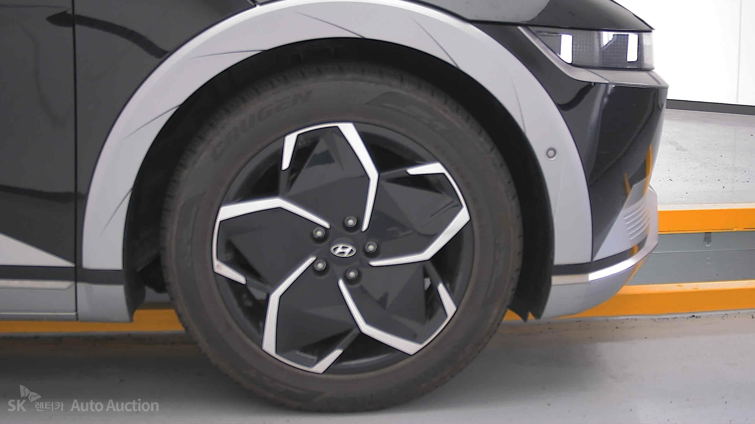 2022 - hyundai ioniq