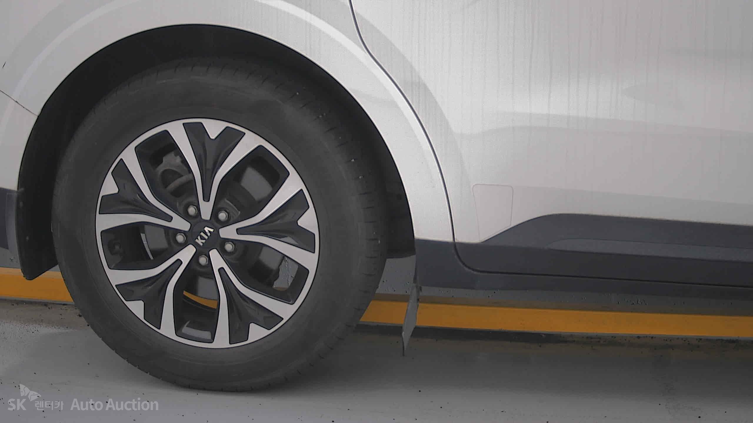 2021 - kia carnival