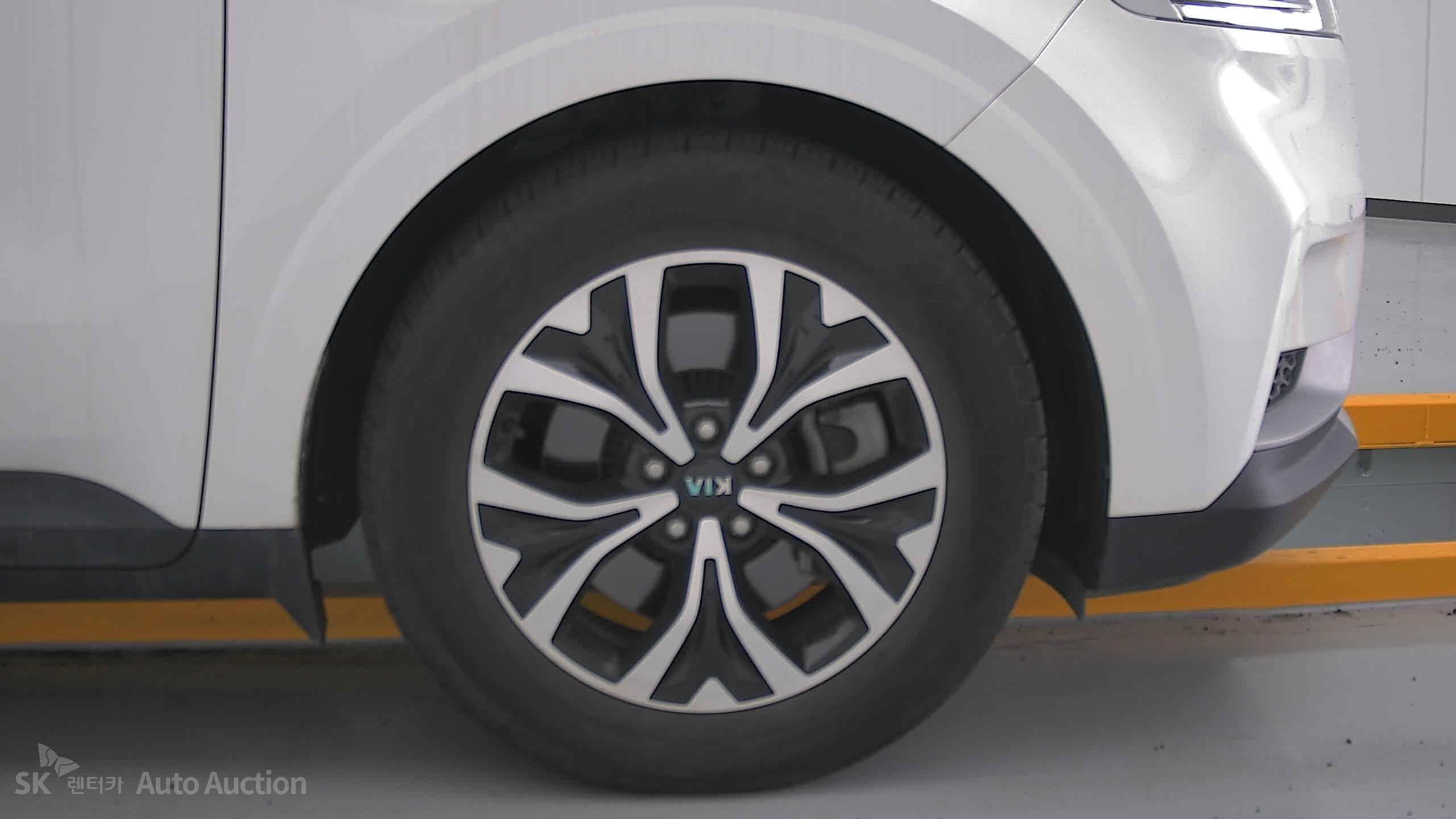 2021 - kia carnival