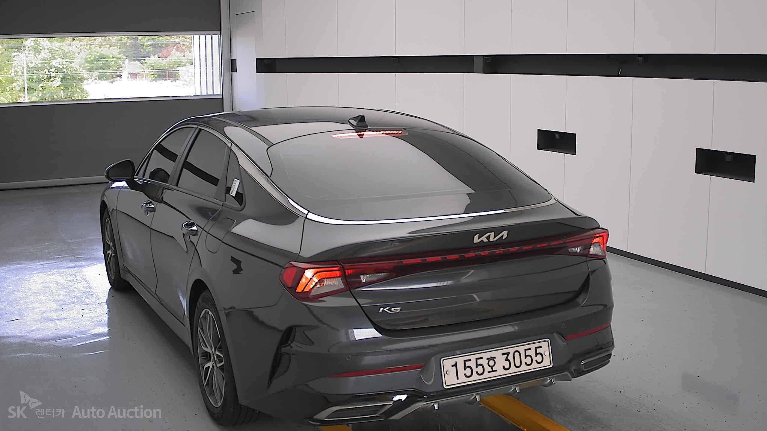 2022 - kia k5