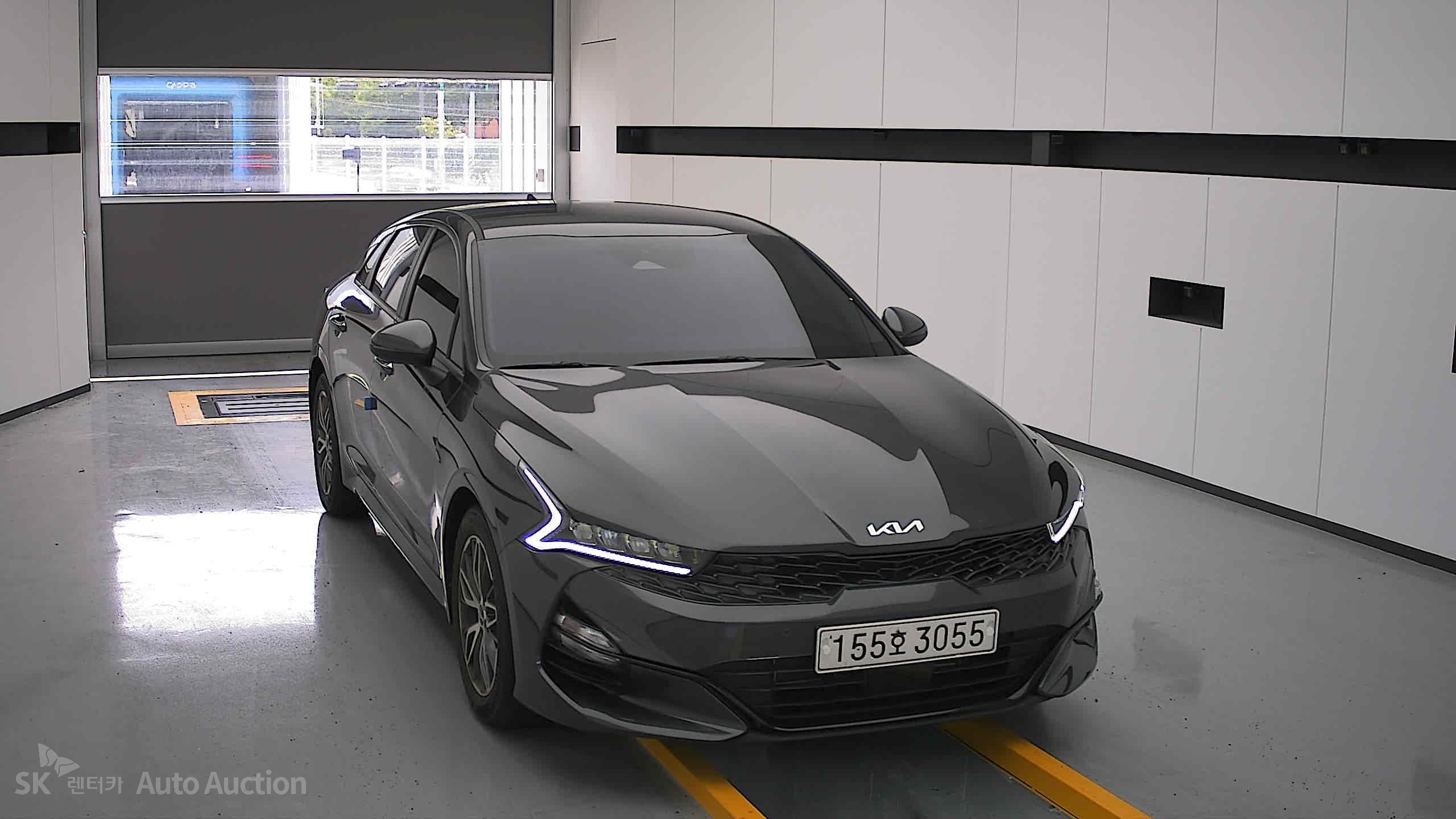 2022 - kia k5