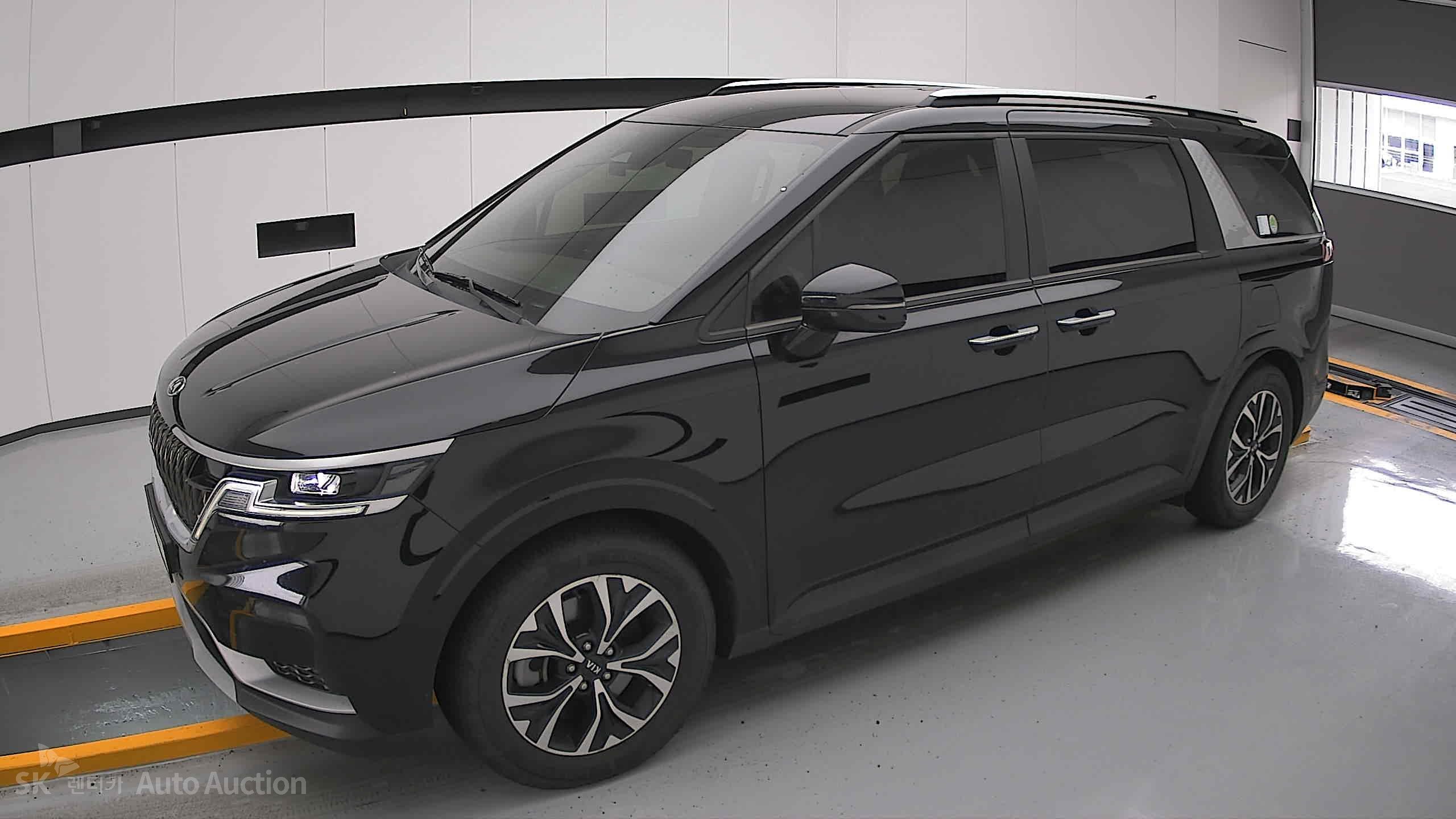 2021 - kia carnival