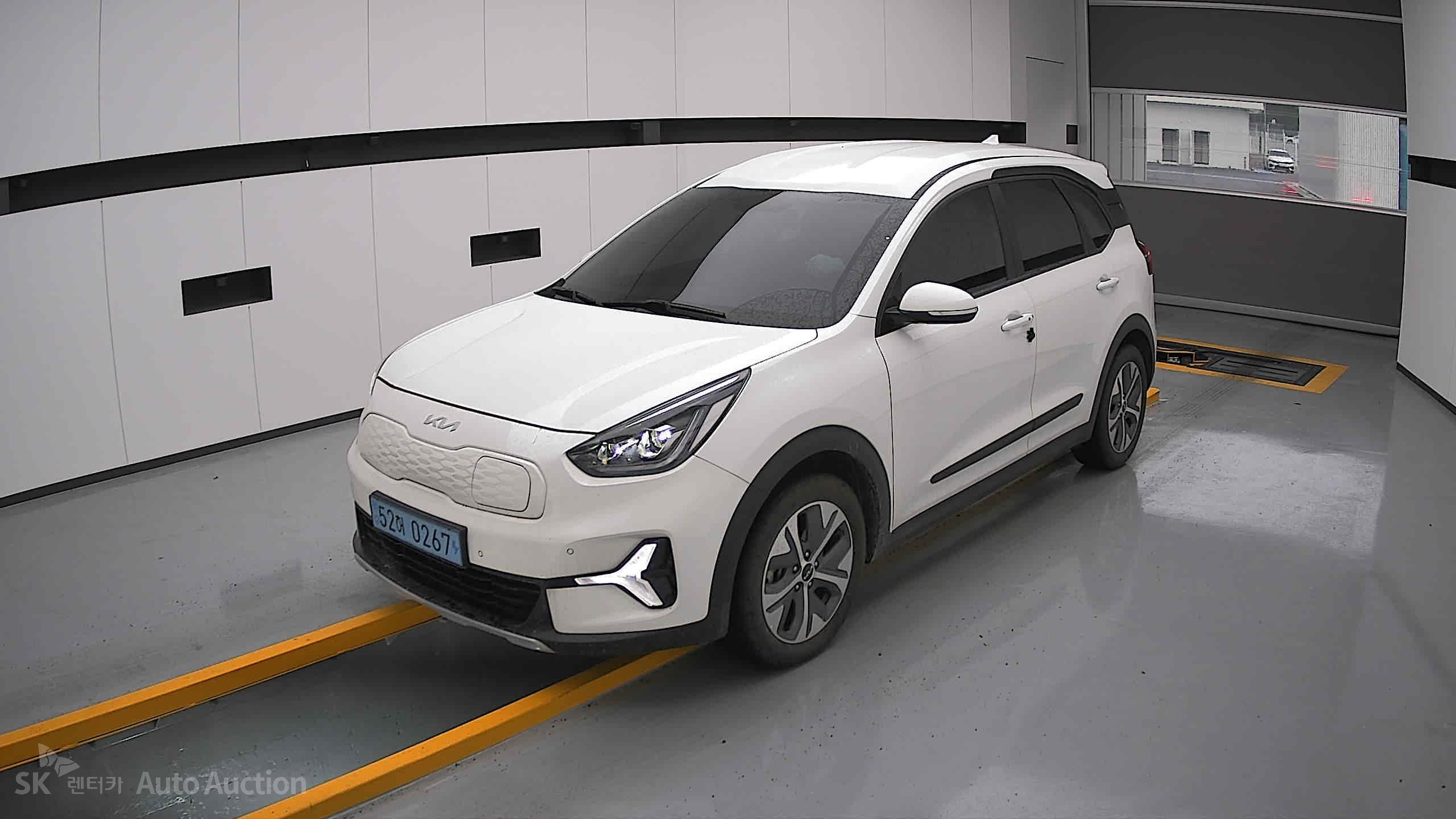 2023 - kia niro
