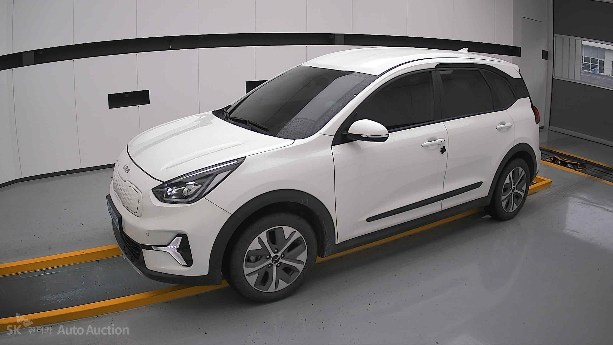 2023 - kia niro
