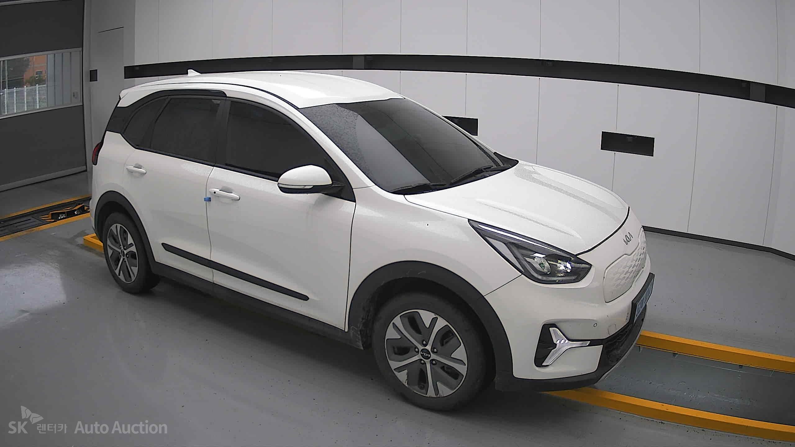 2023 - kia niro