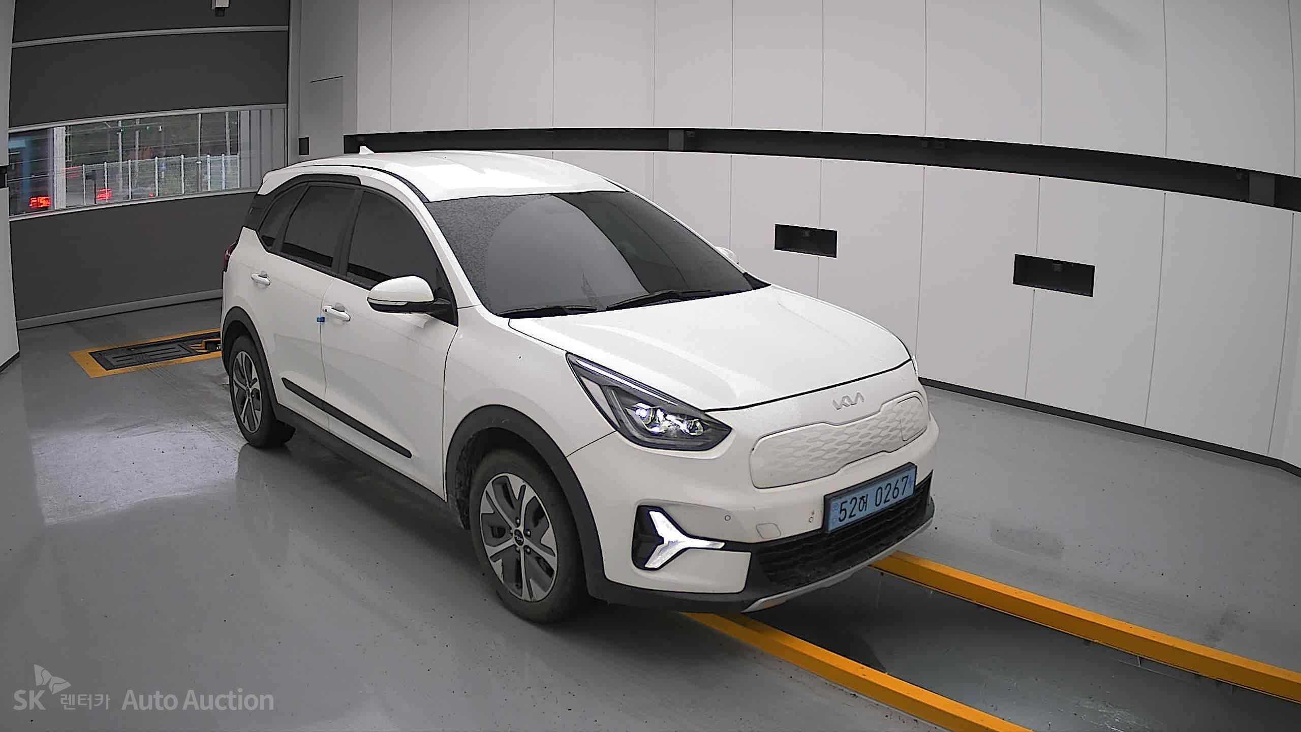2023 - kia niro