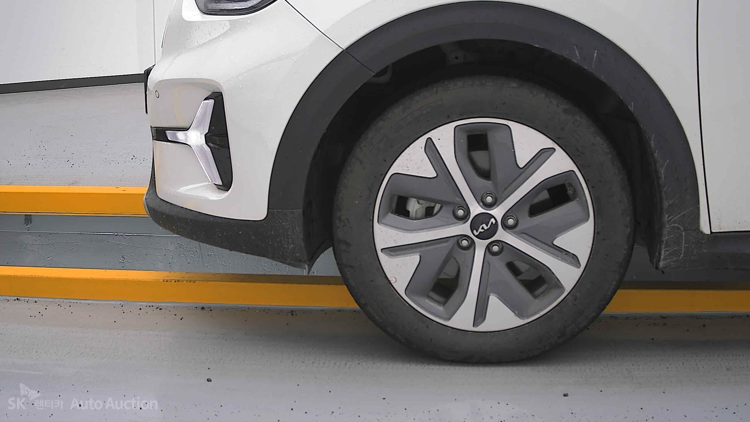 2023 - kia niro