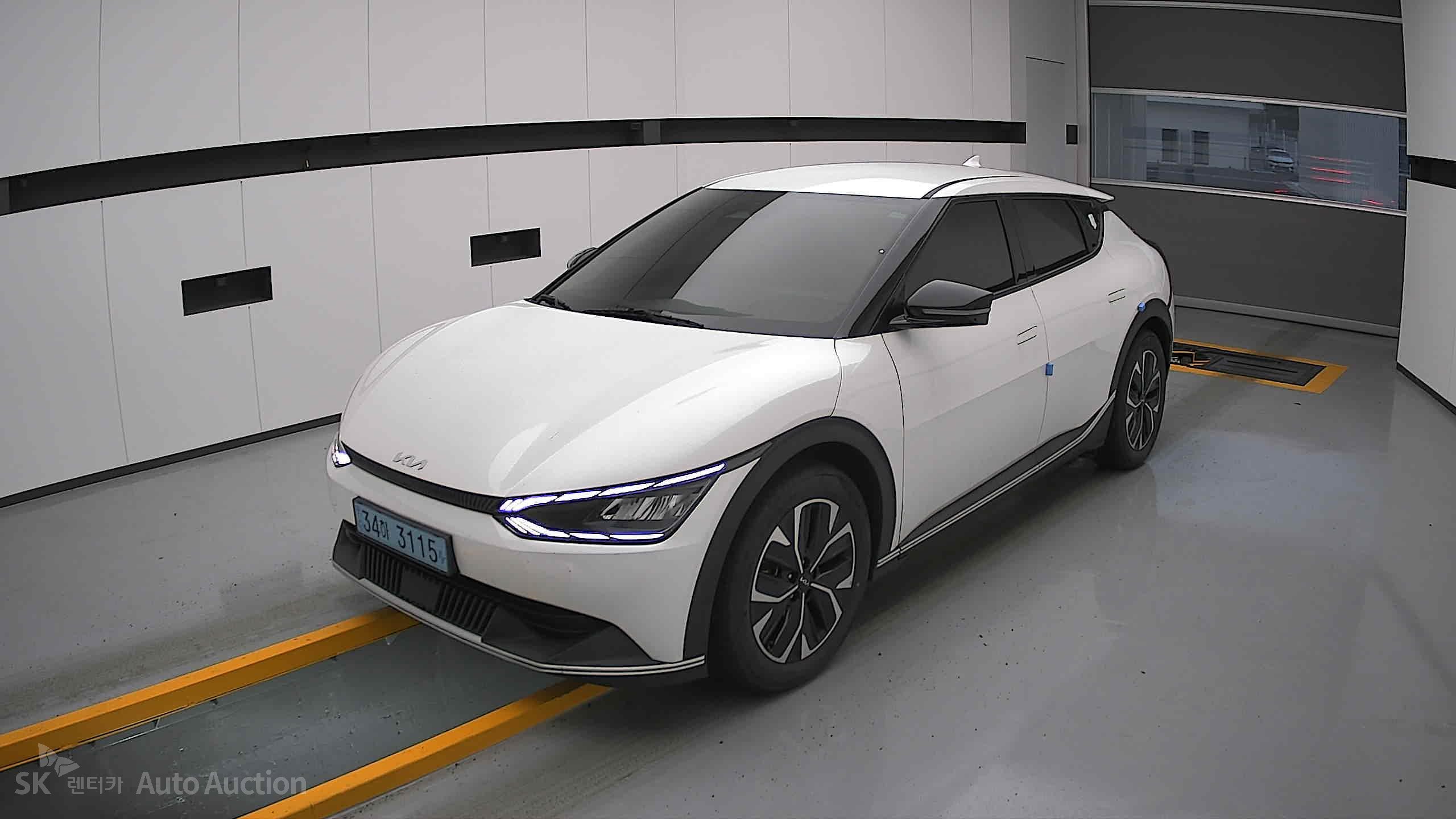 2022 - kia ev6