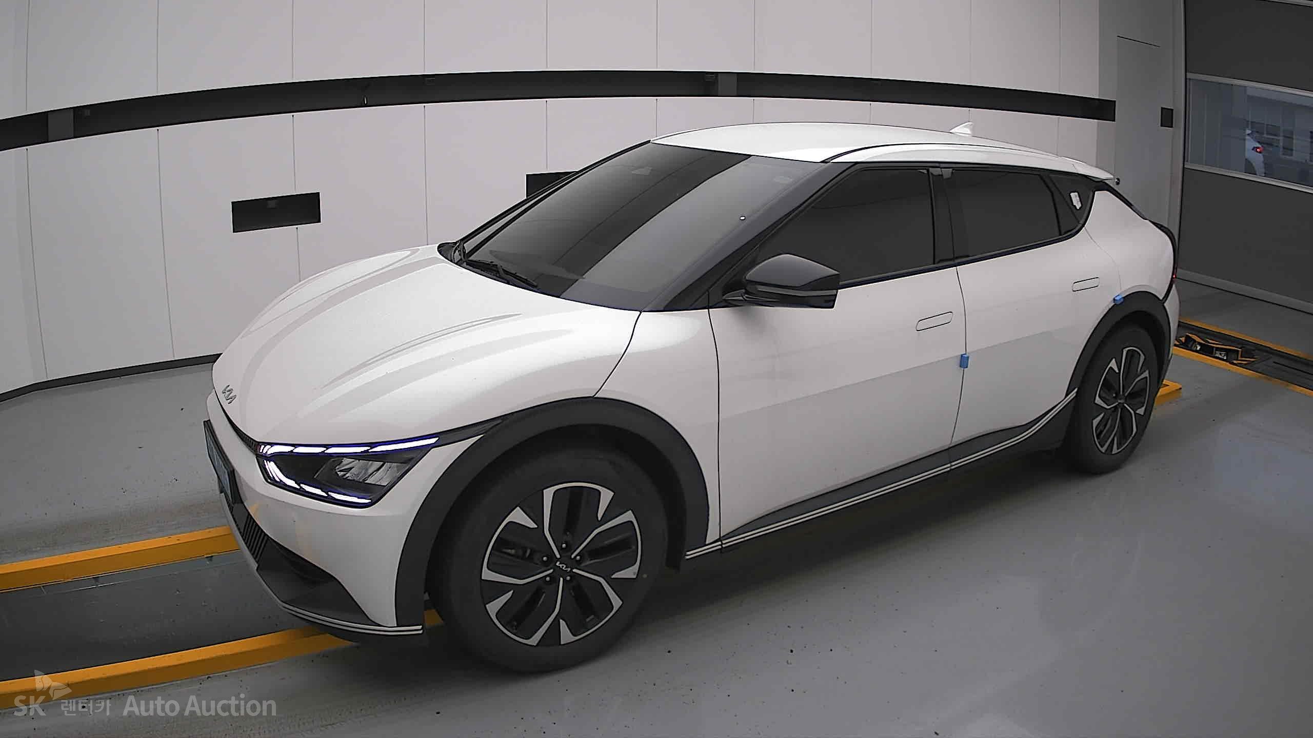 2022 - kia ev6