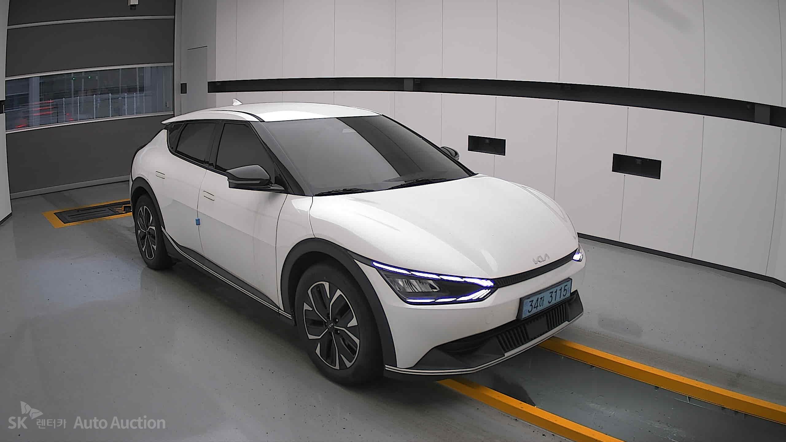 2022 - kia ev6