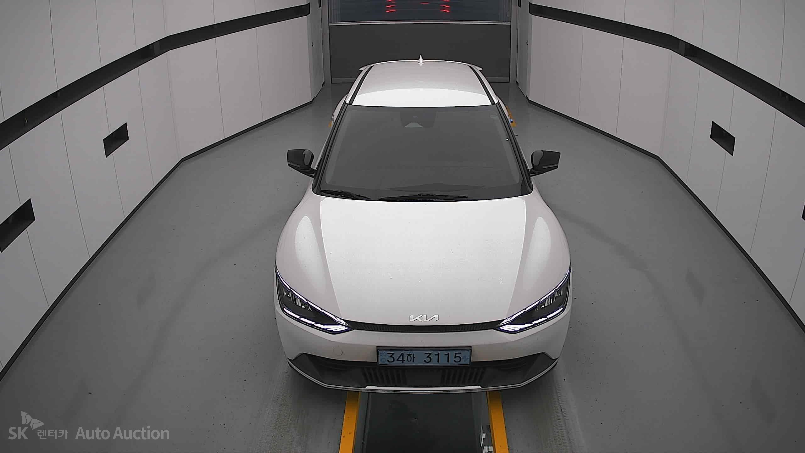 2022 - kia ev6