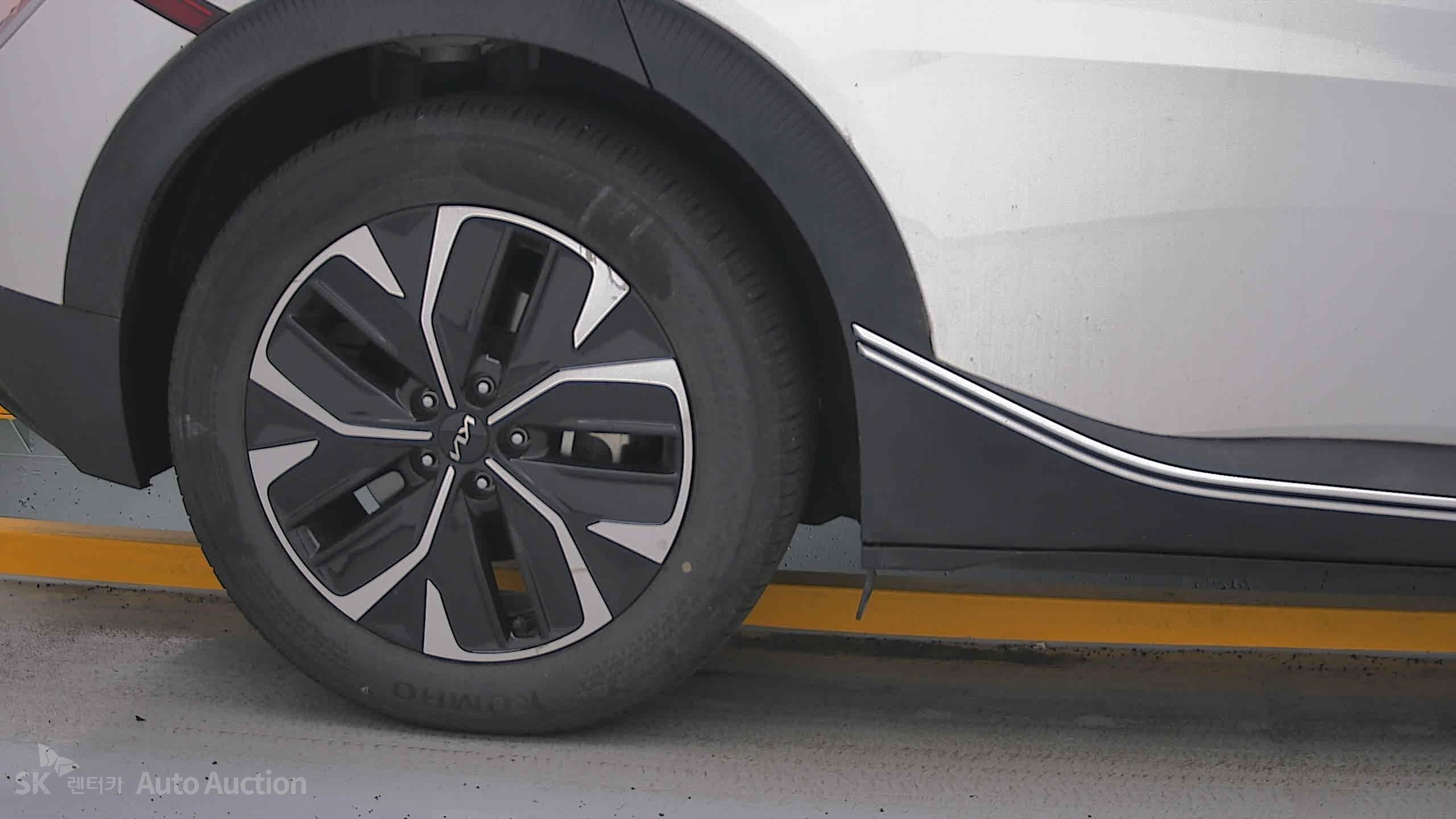 2022 - kia ev6
