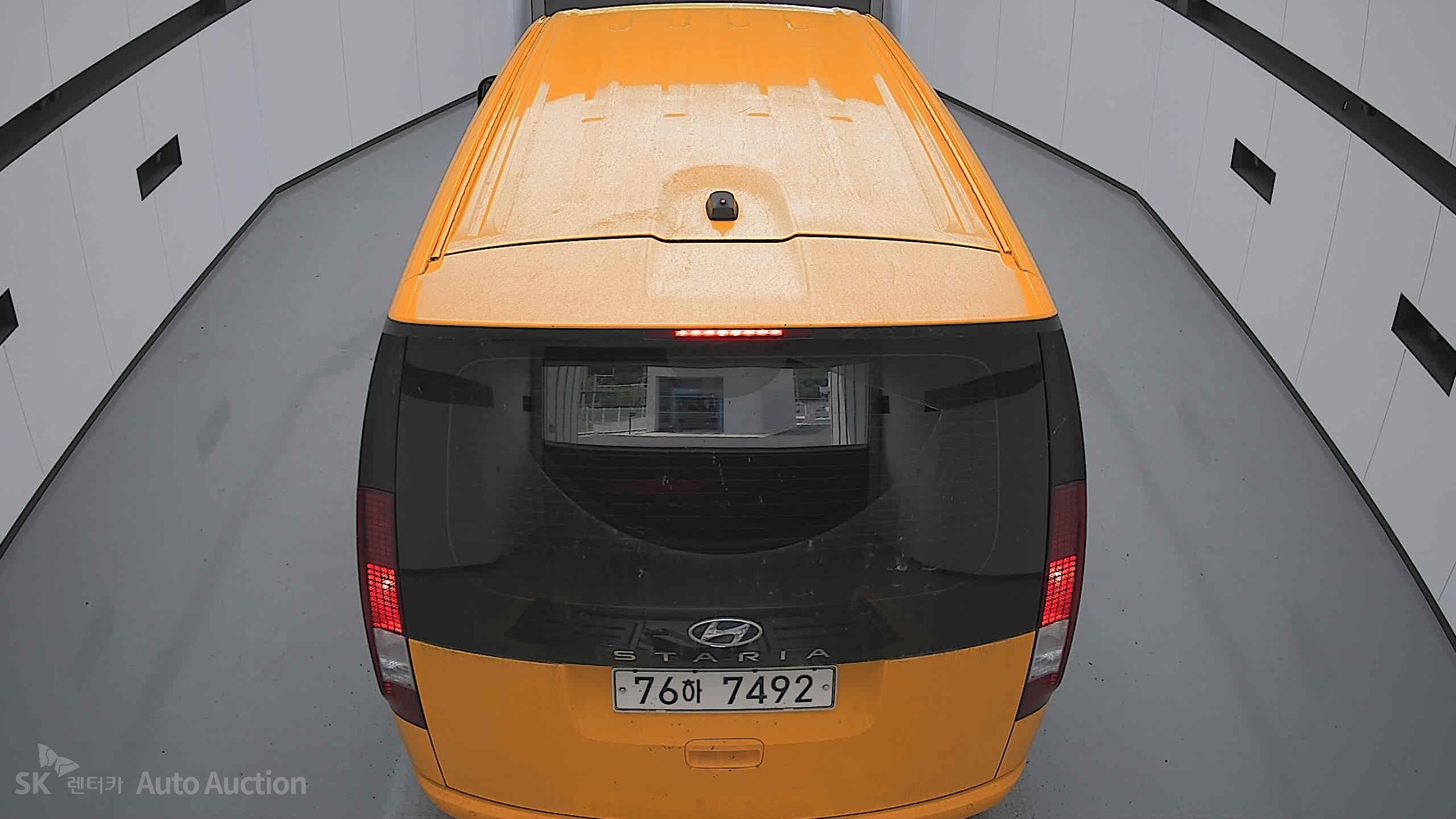 2022 - hyundai staria