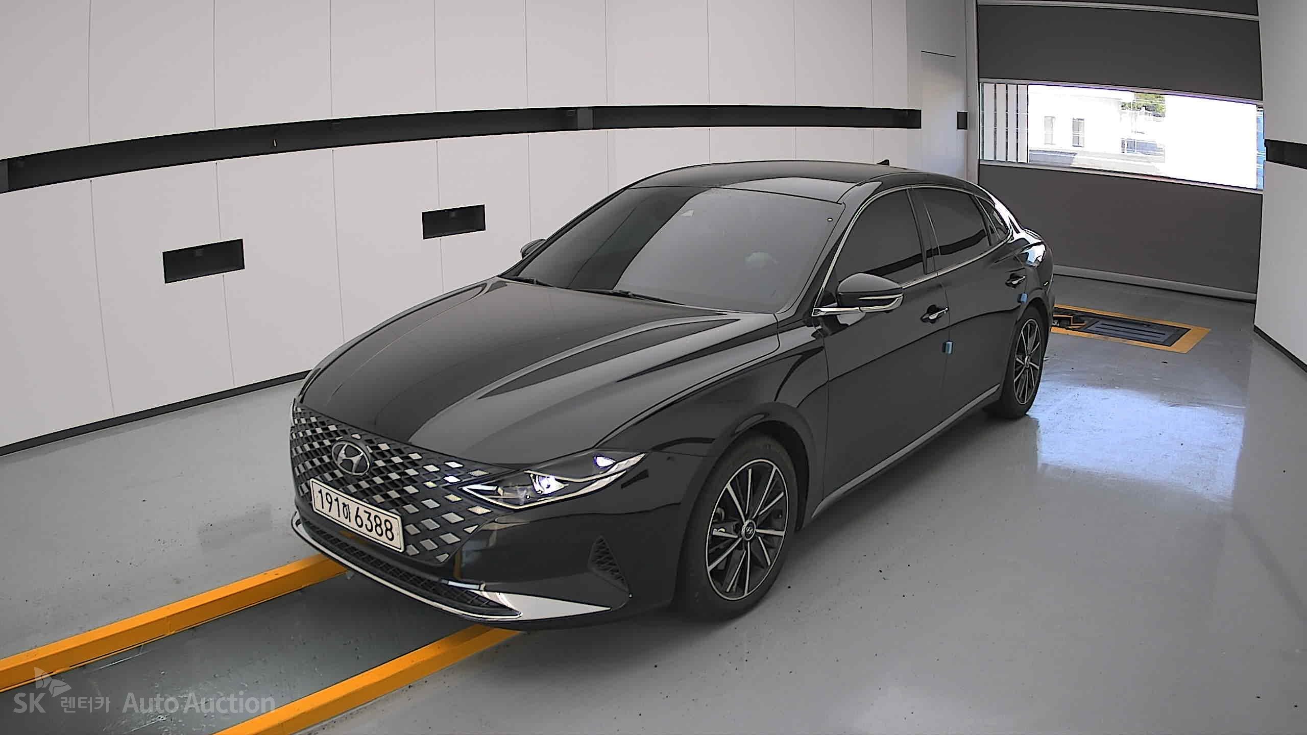 2022 - hyundai grandeur