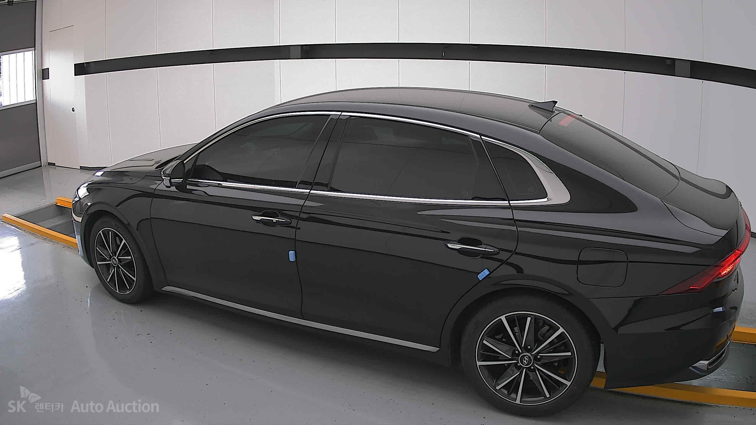 2022 - hyundai grandeur