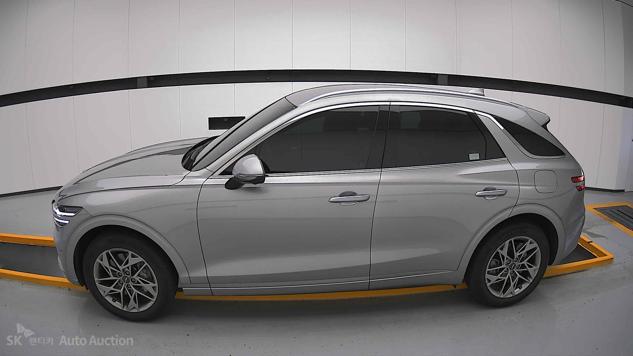 2023 - genesis gv70