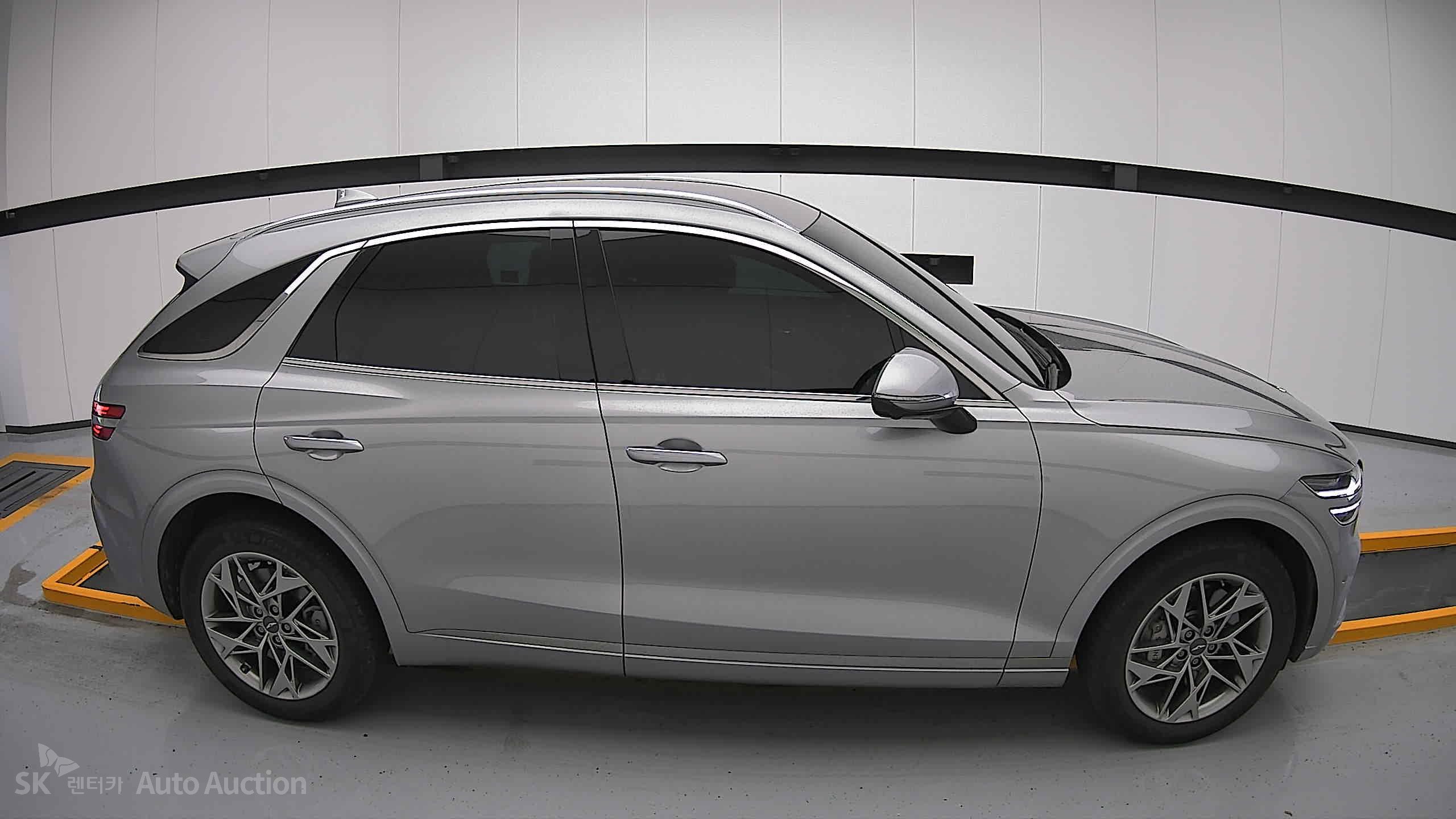 2023 - genesis gv70