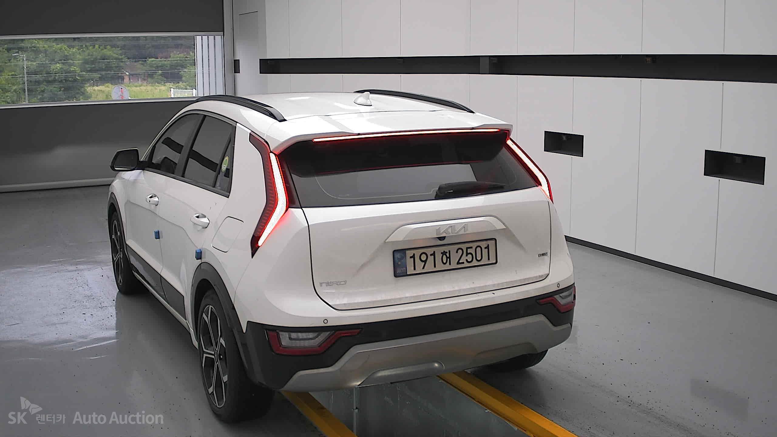 2022 - kia all-new niro