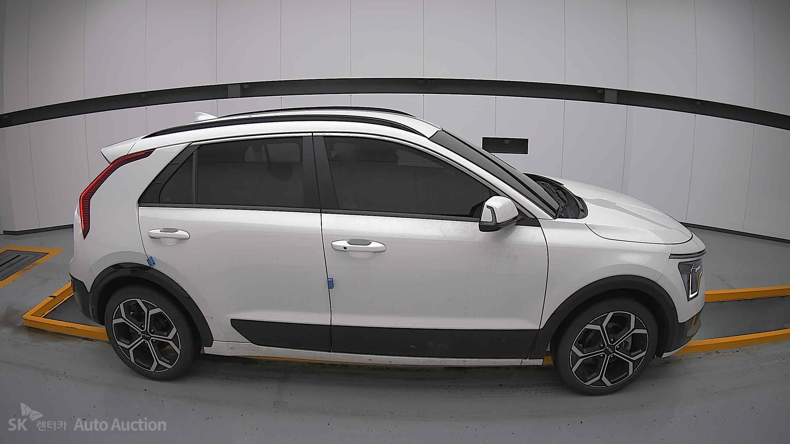 2022 - kia all-new niro