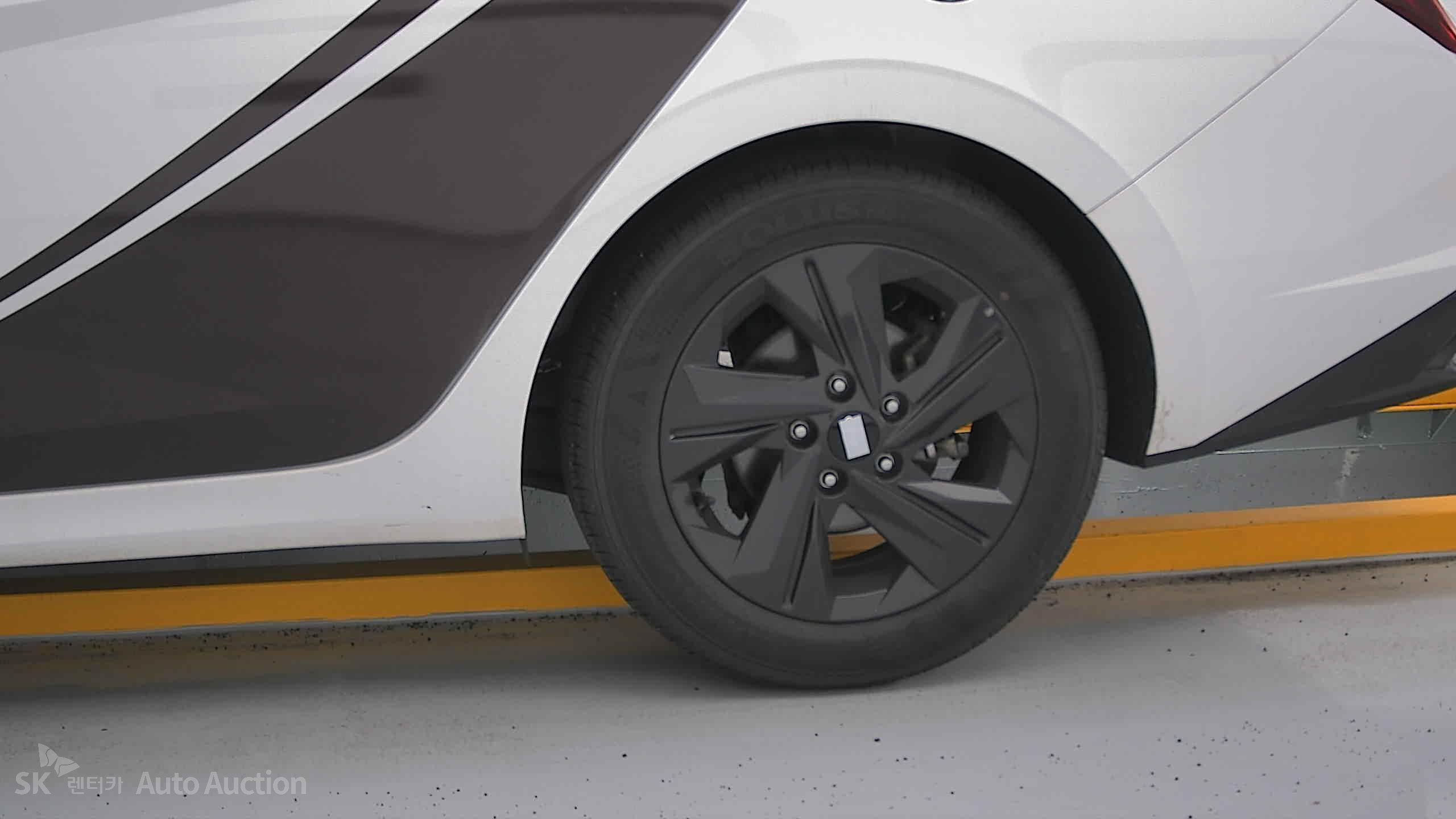 2023 - hyundai avante