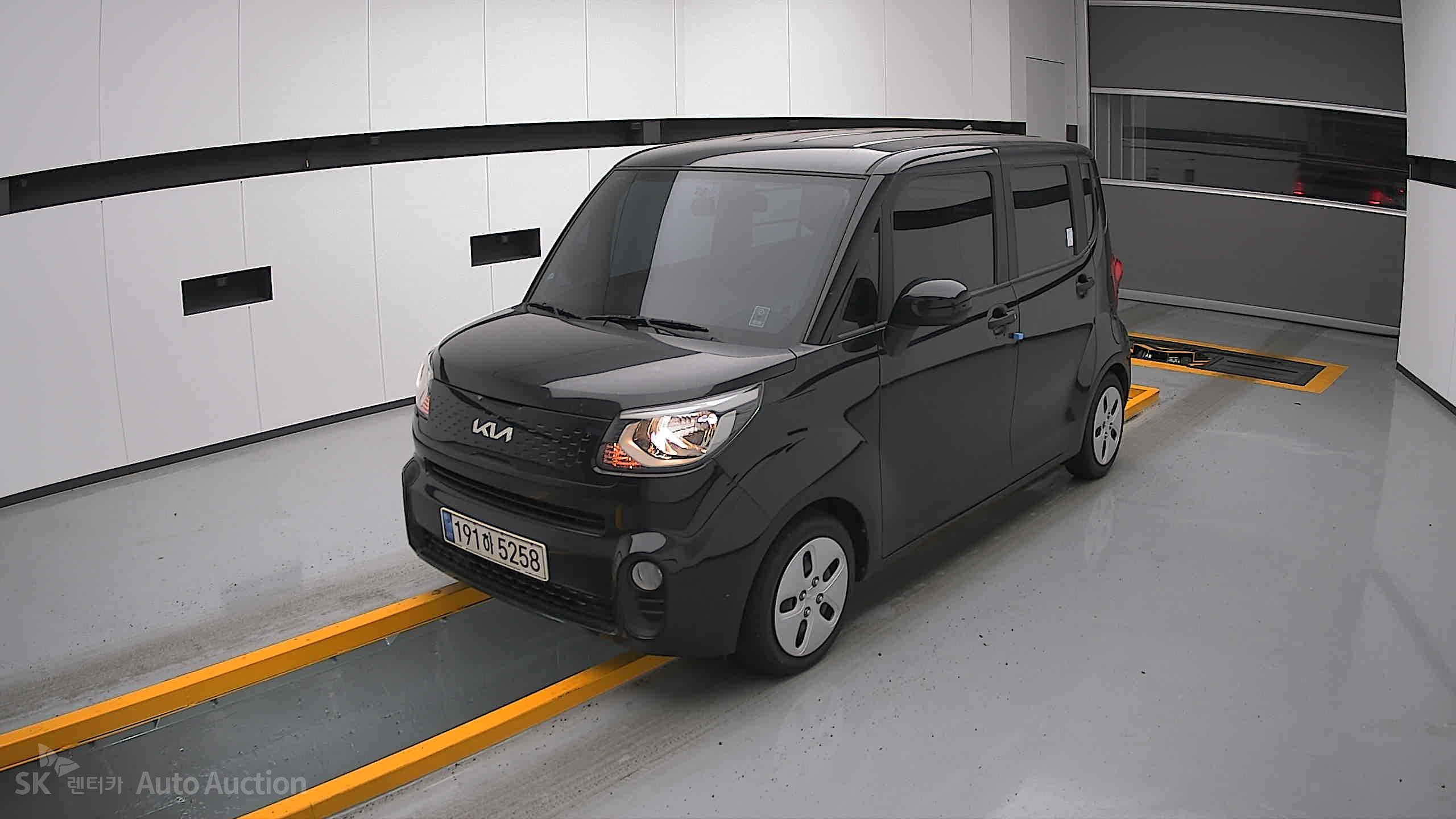2022 - kia ray