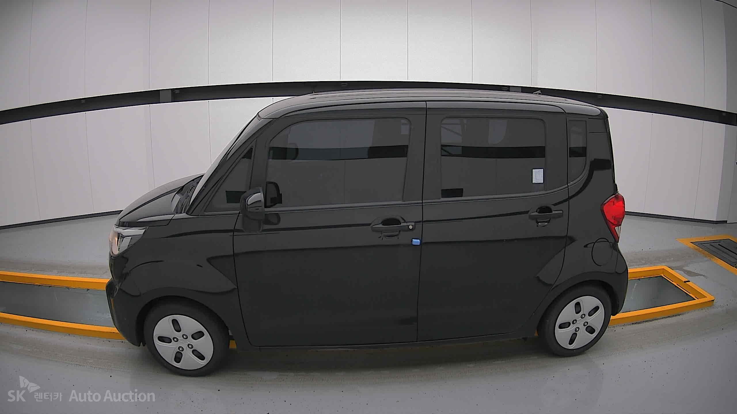 2022 - kia ray