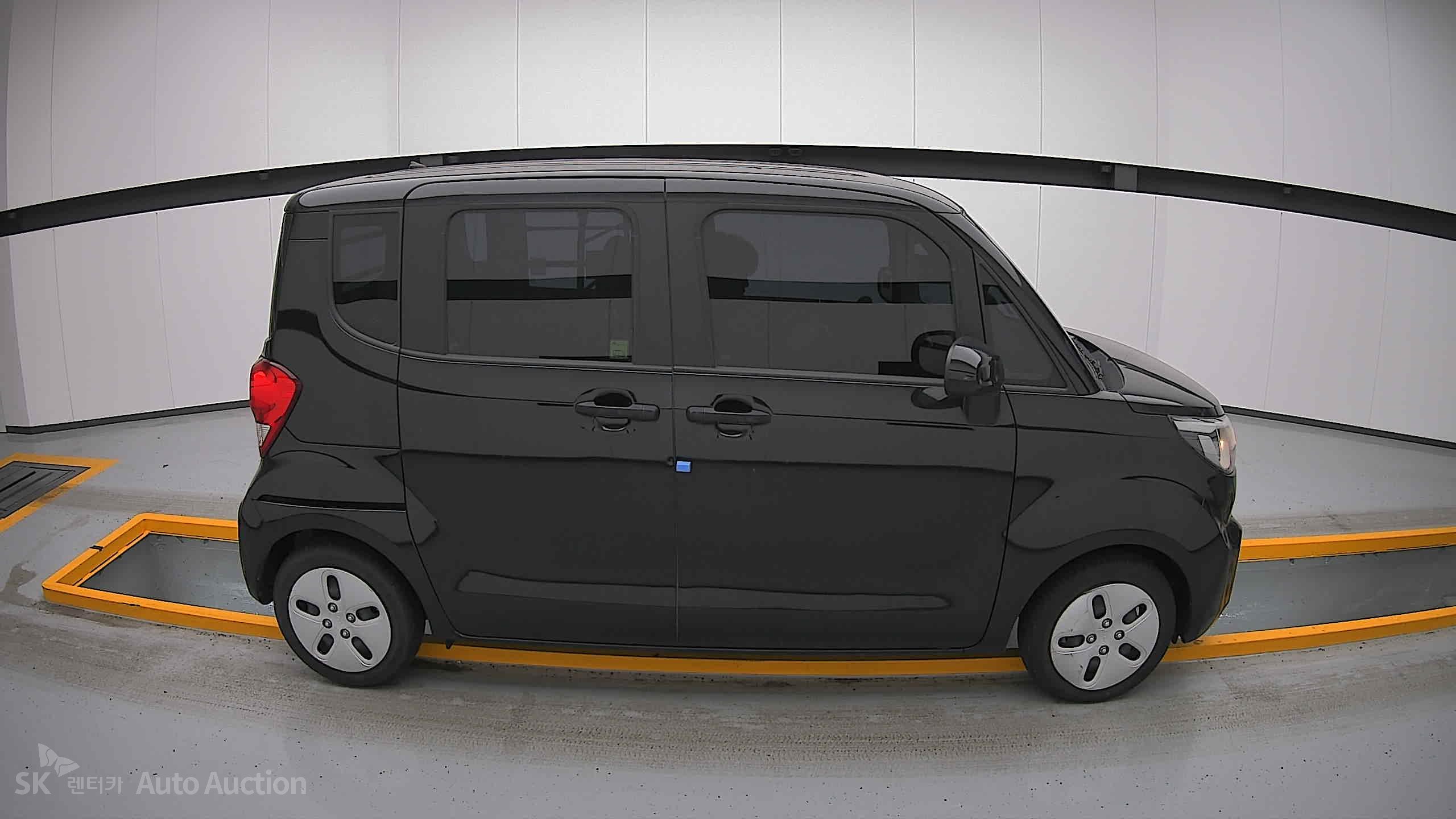 2022 - kia ray