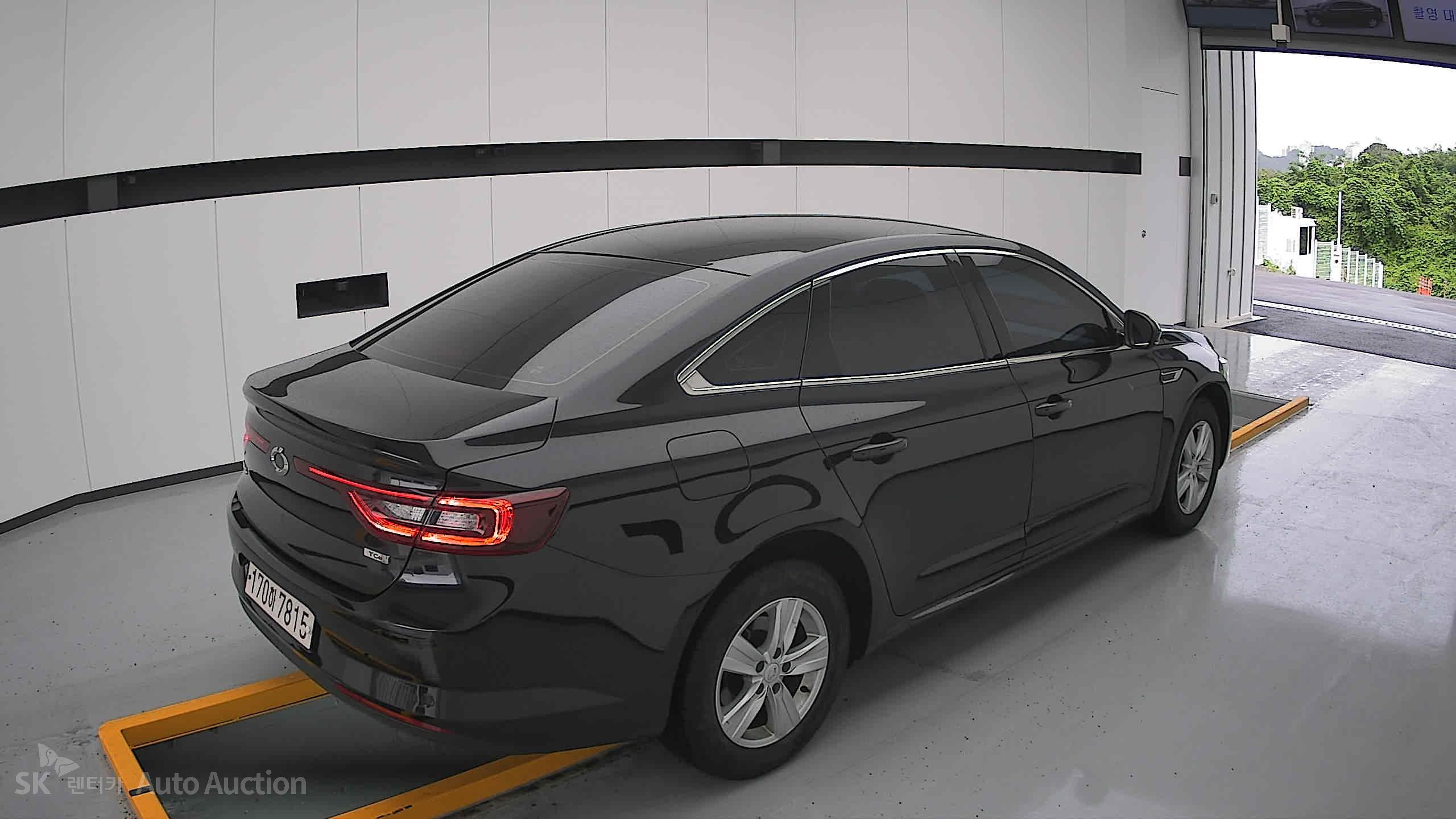 Renault Samsung Sm6 2021 — صورة 17
