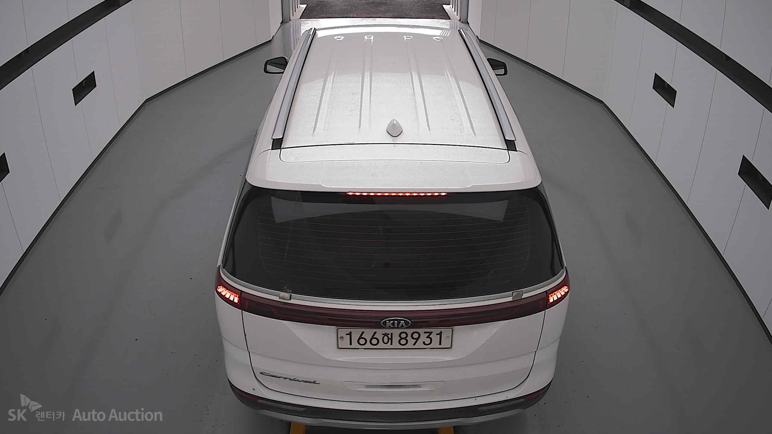 2021 - kia carnival