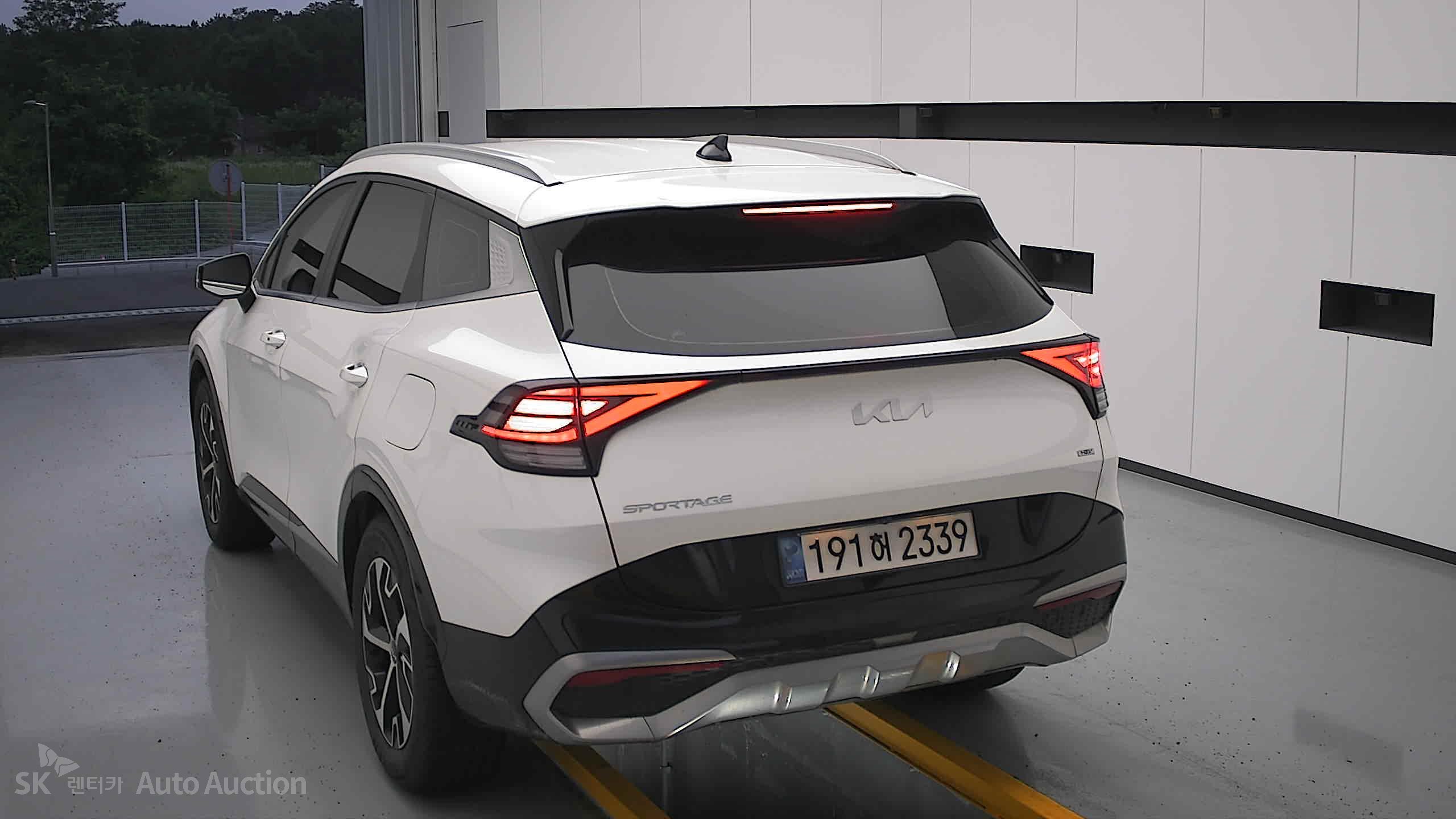 2023 - kia sportage