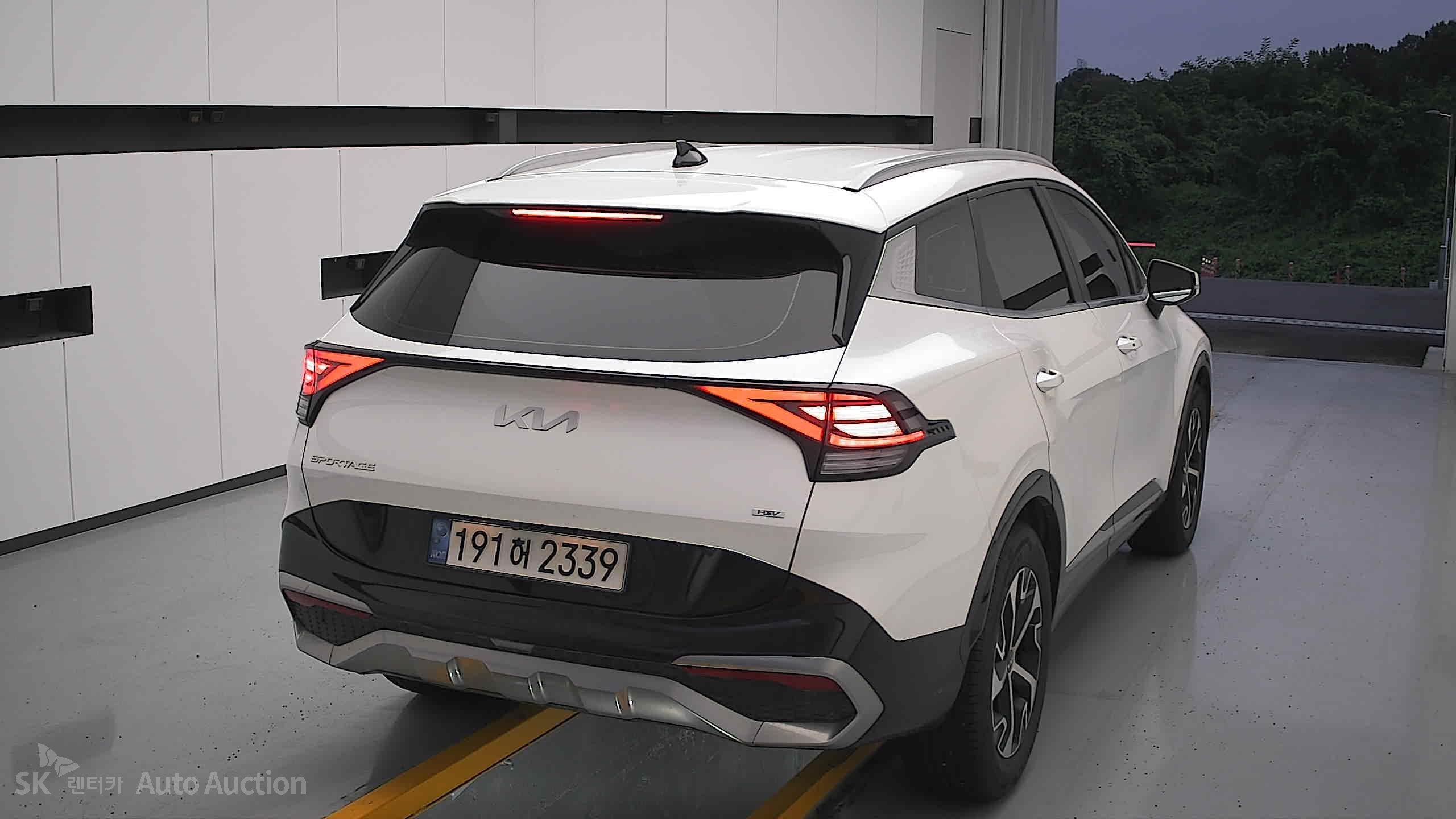 2023 - kia sportage