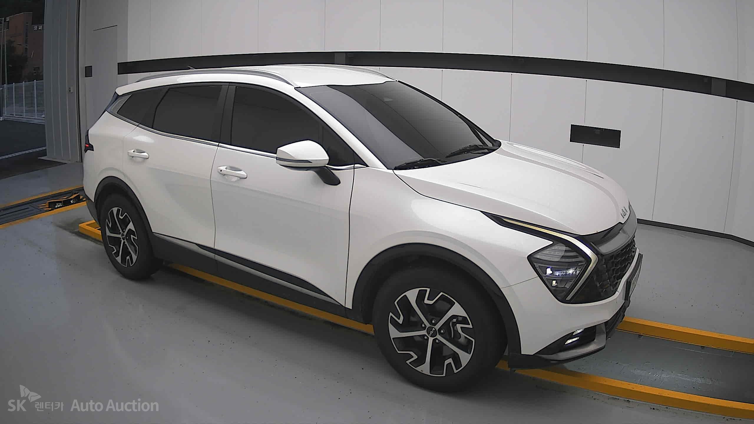 2023 - kia sportage