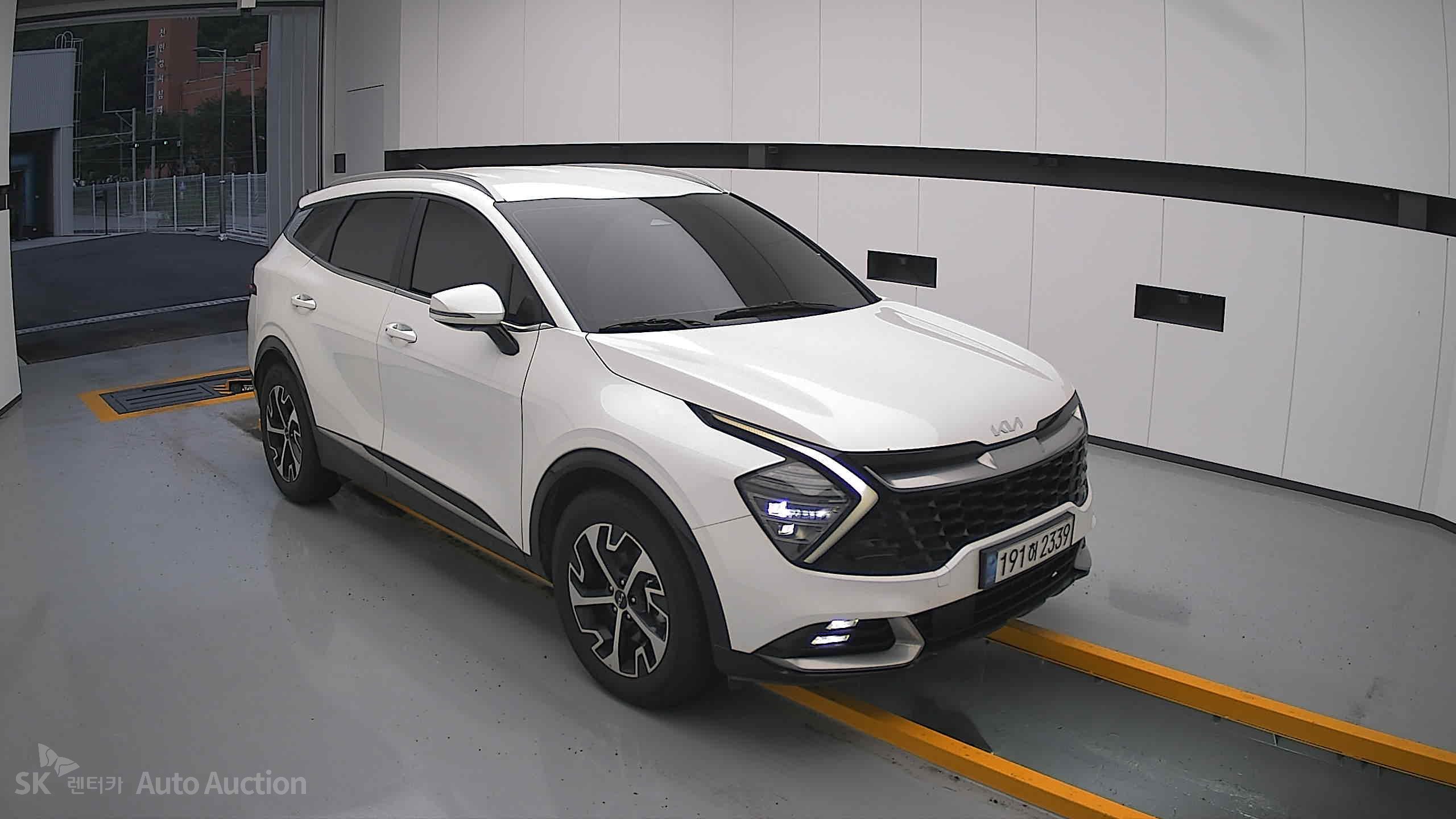 2023 - kia sportage